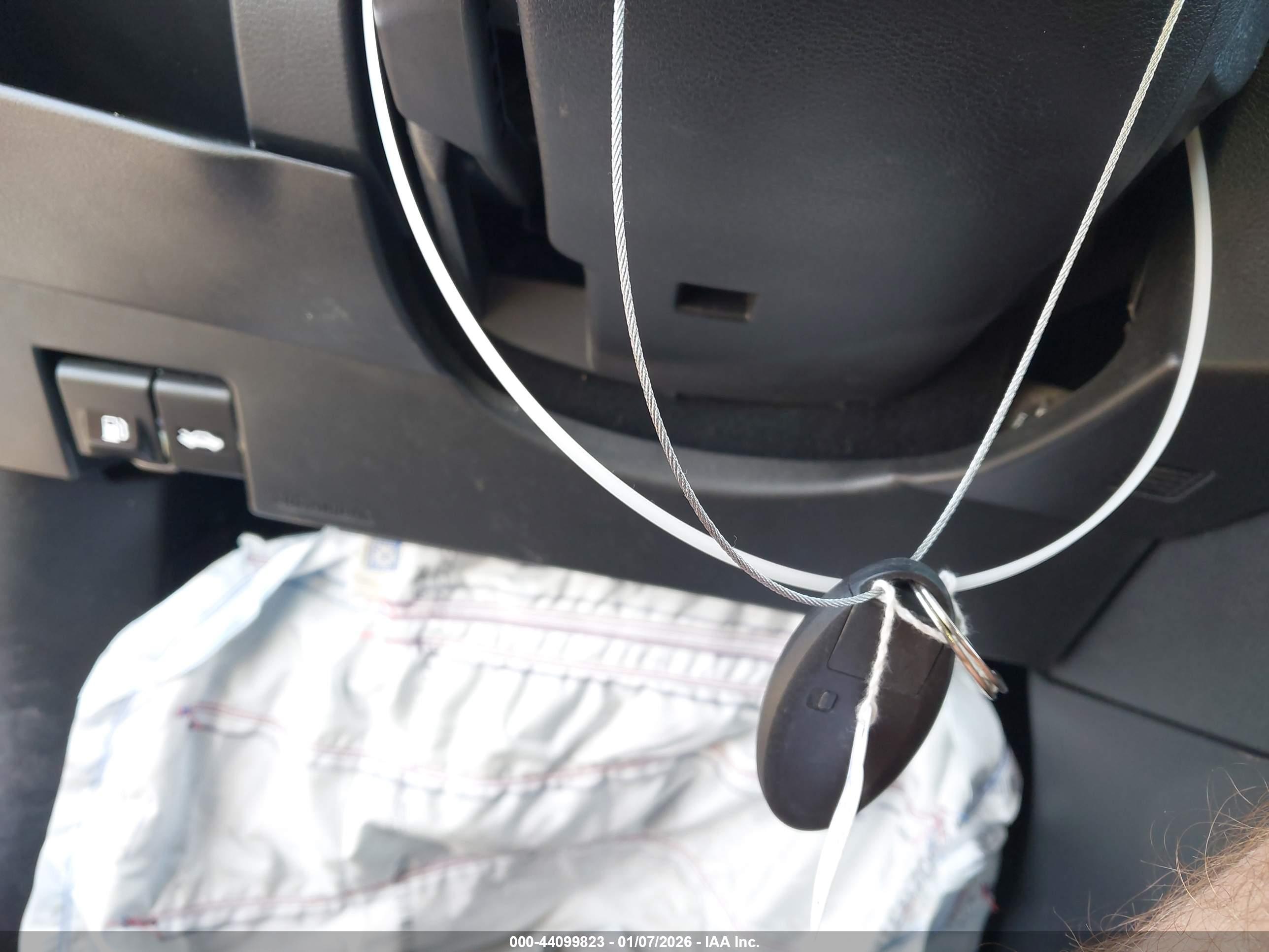 NISSAN KICKS image 11
