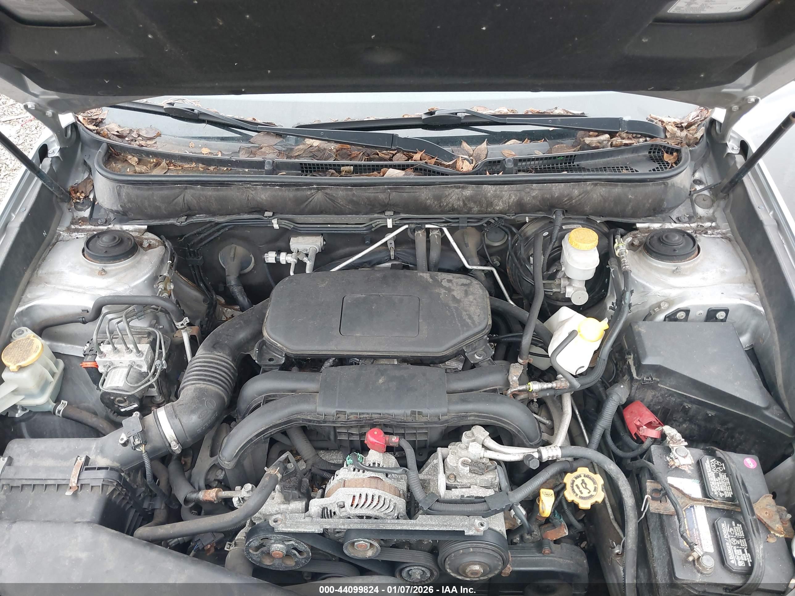 SUBARU OUTBACK image 10