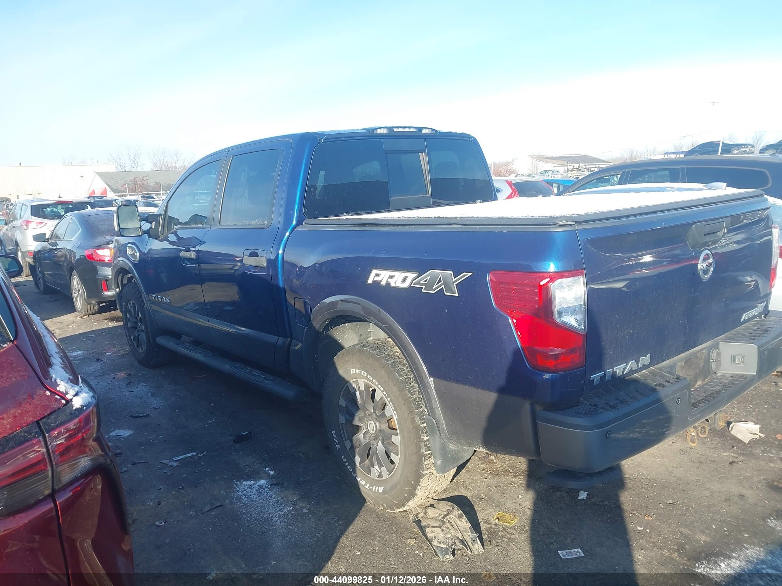 NISSAN TITAN image 3