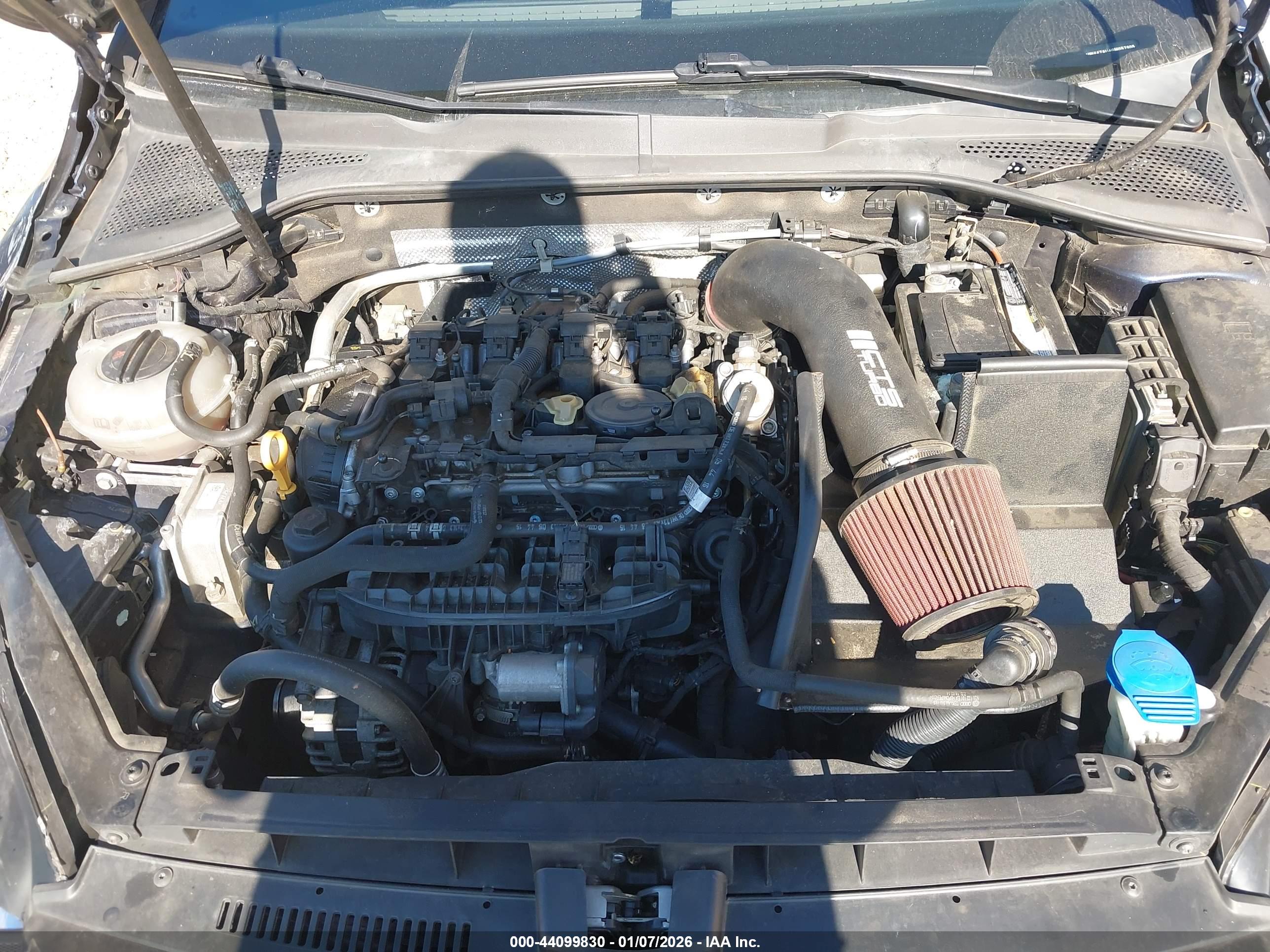 VOLKSWAGEN GOLF image 10