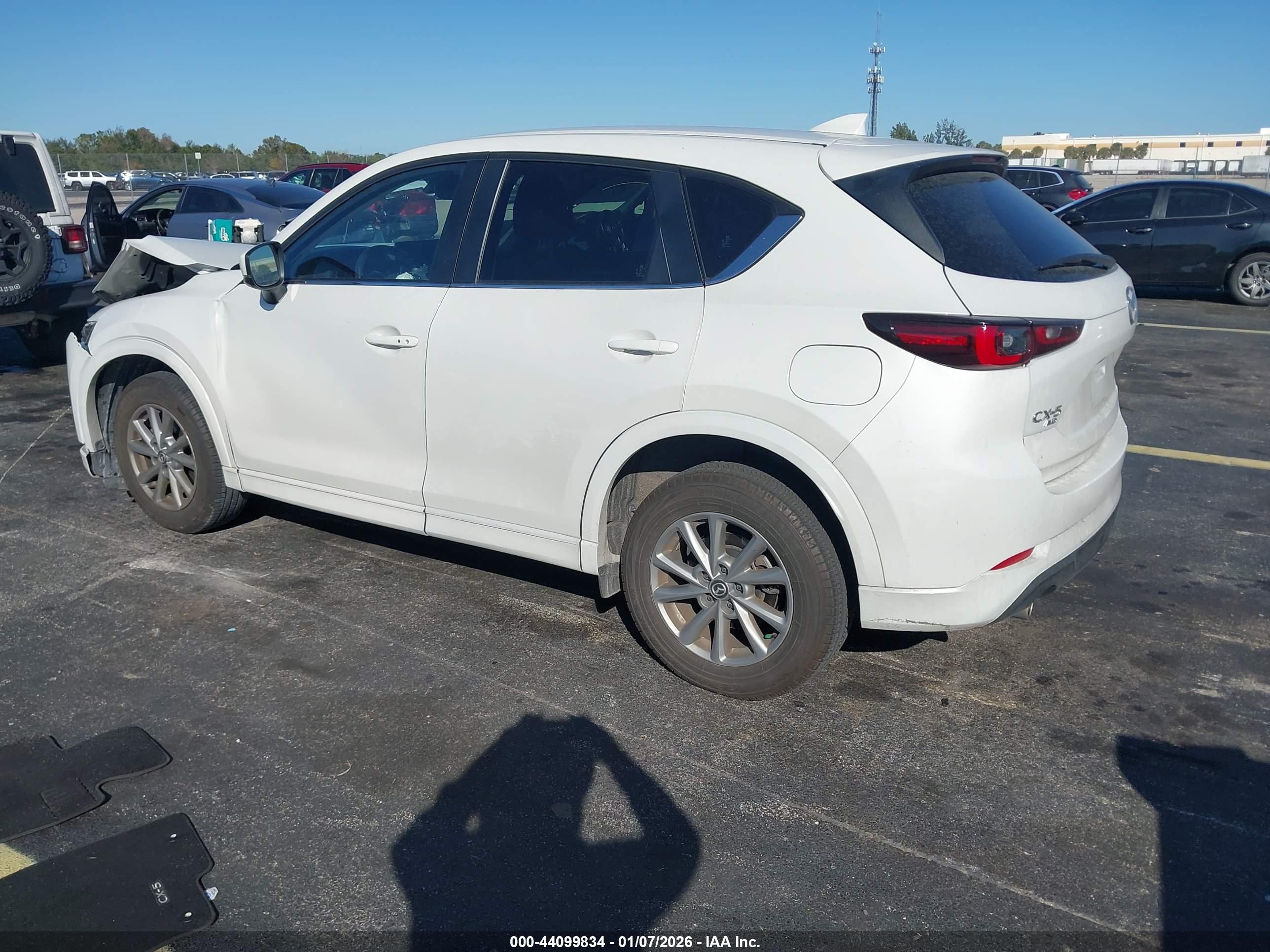 MAZDA CX-5 image 3