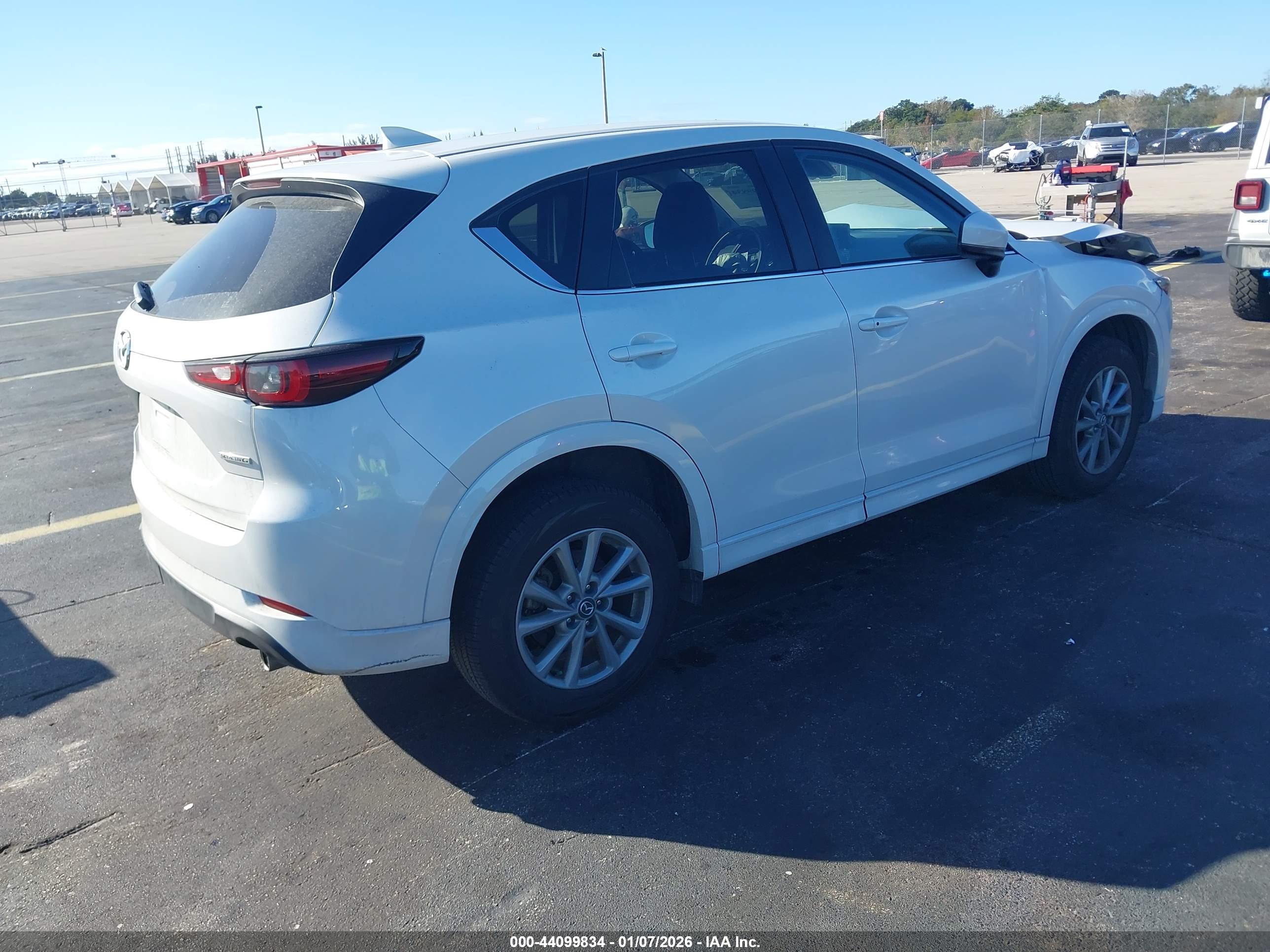 MAZDA CX-5 image 4
