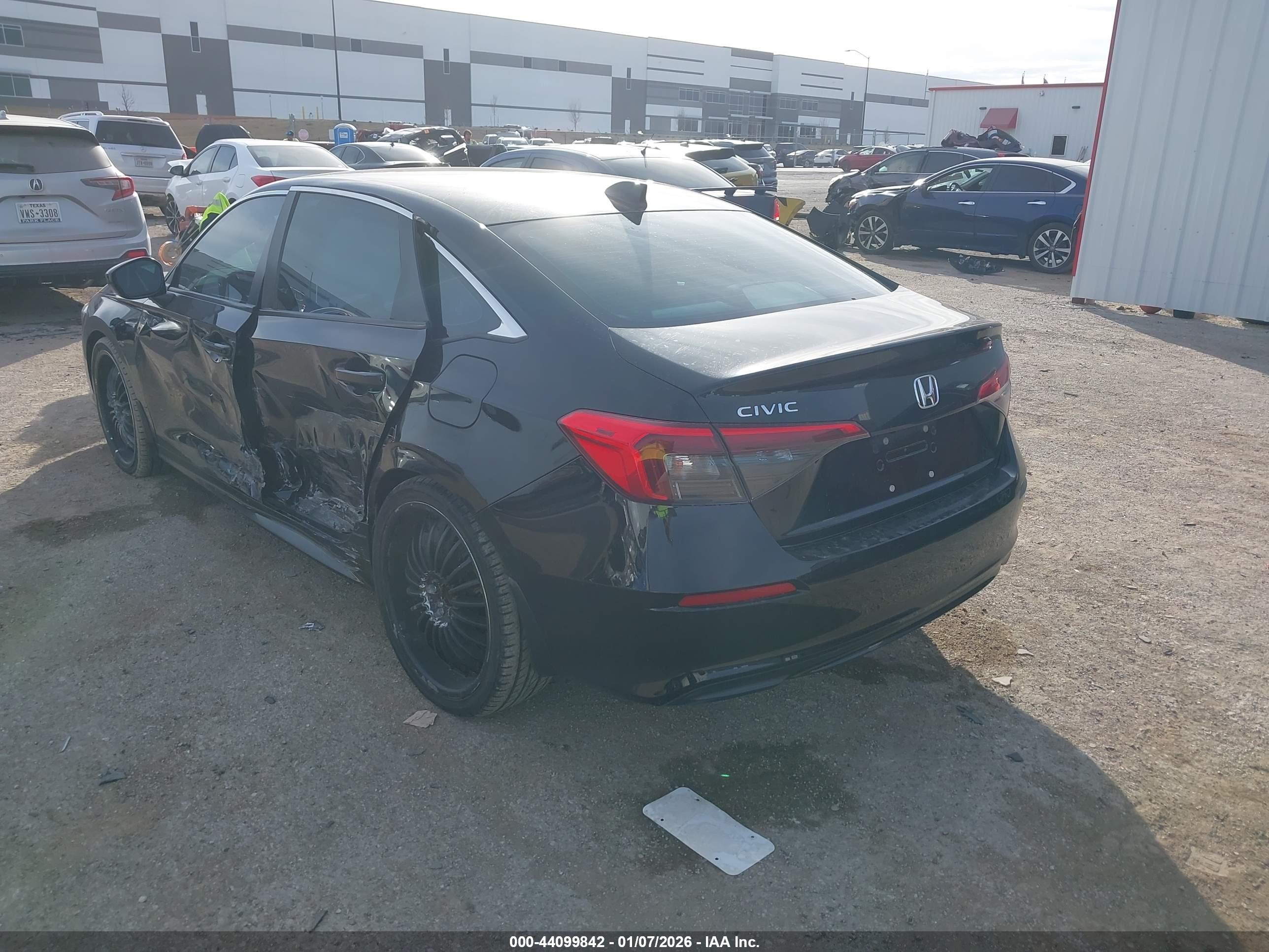 HONDA CIVIC image 3
