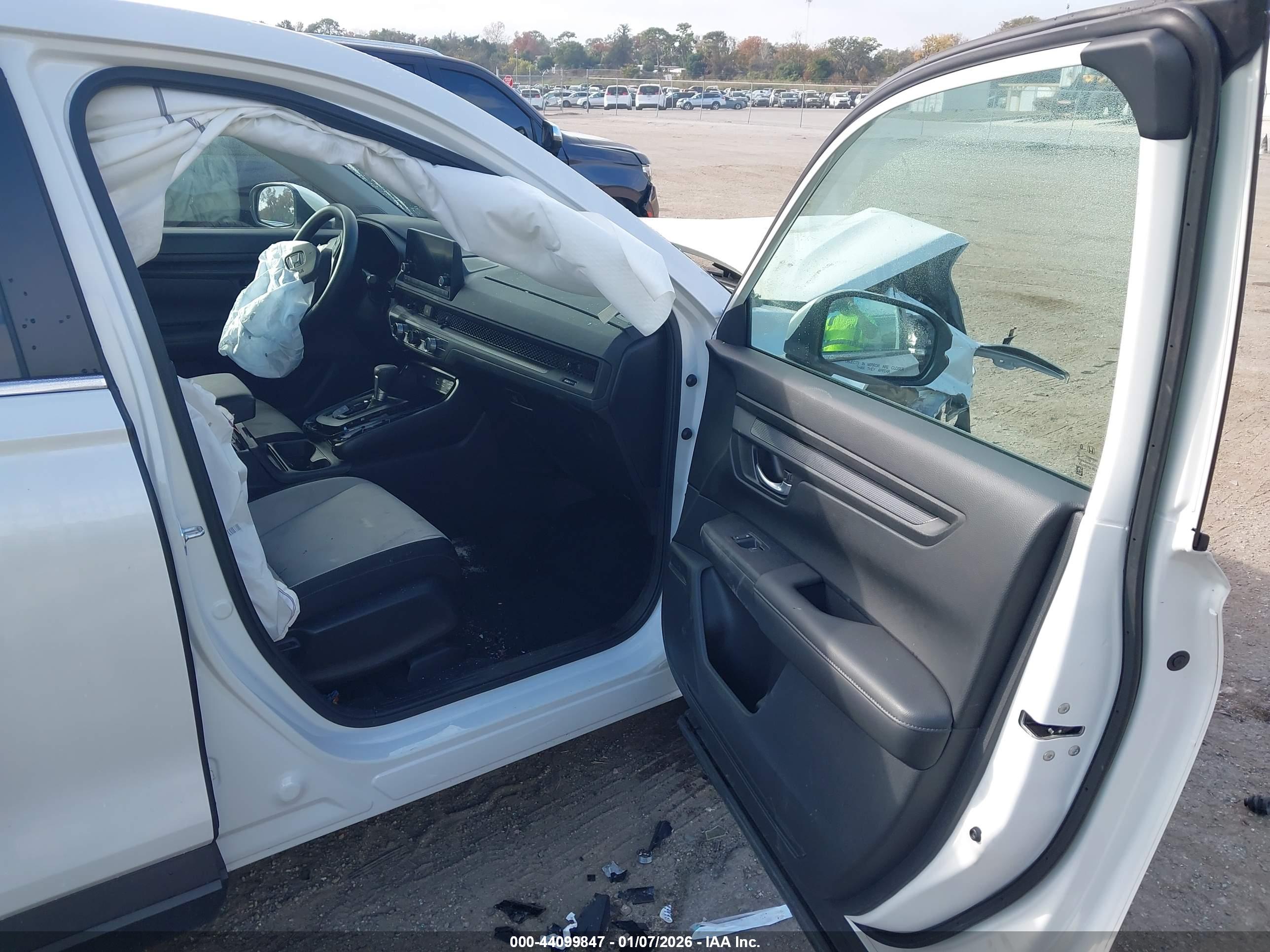 HONDA CR-V image 5