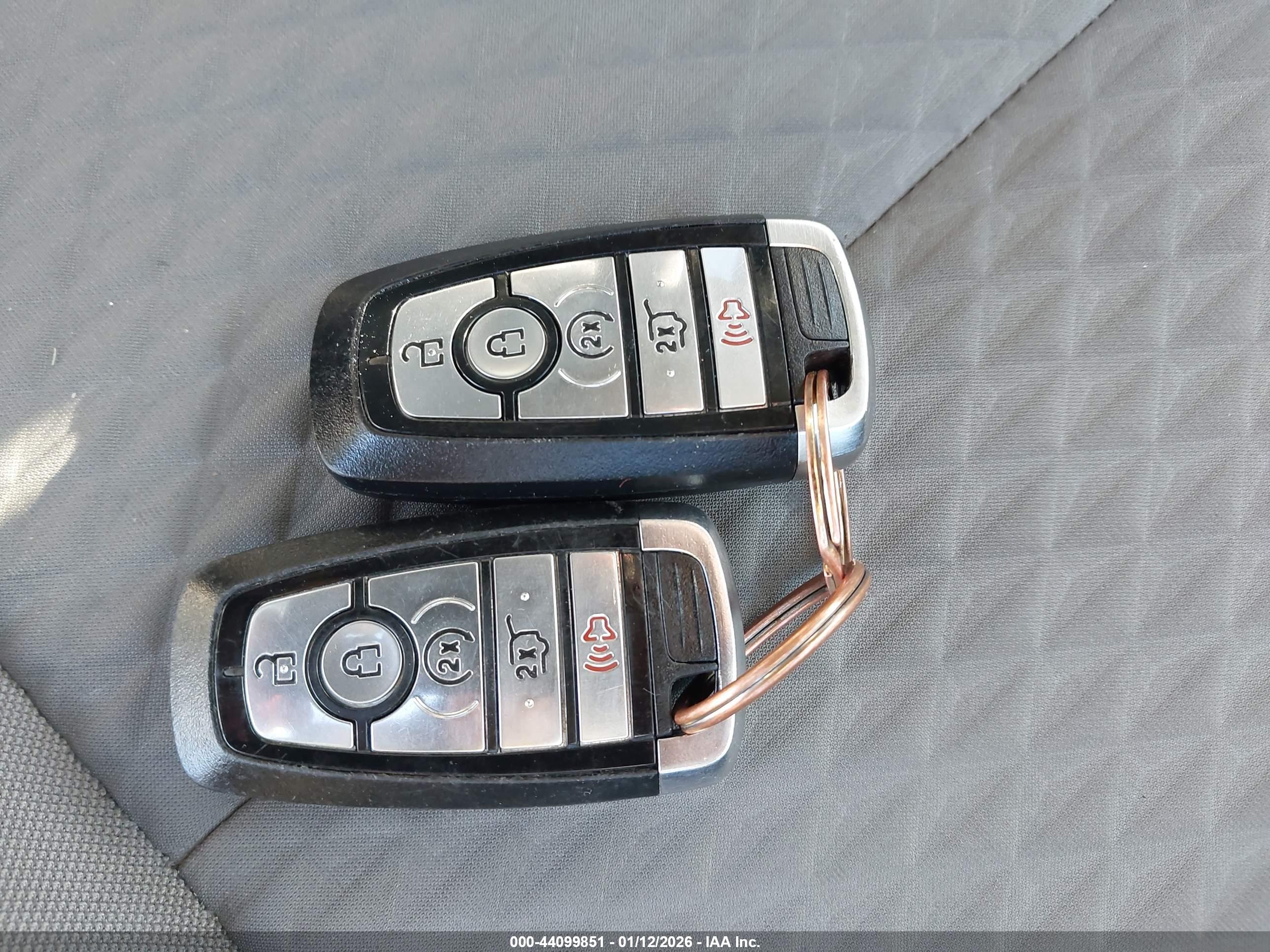 FORD ESCAPE image 11
