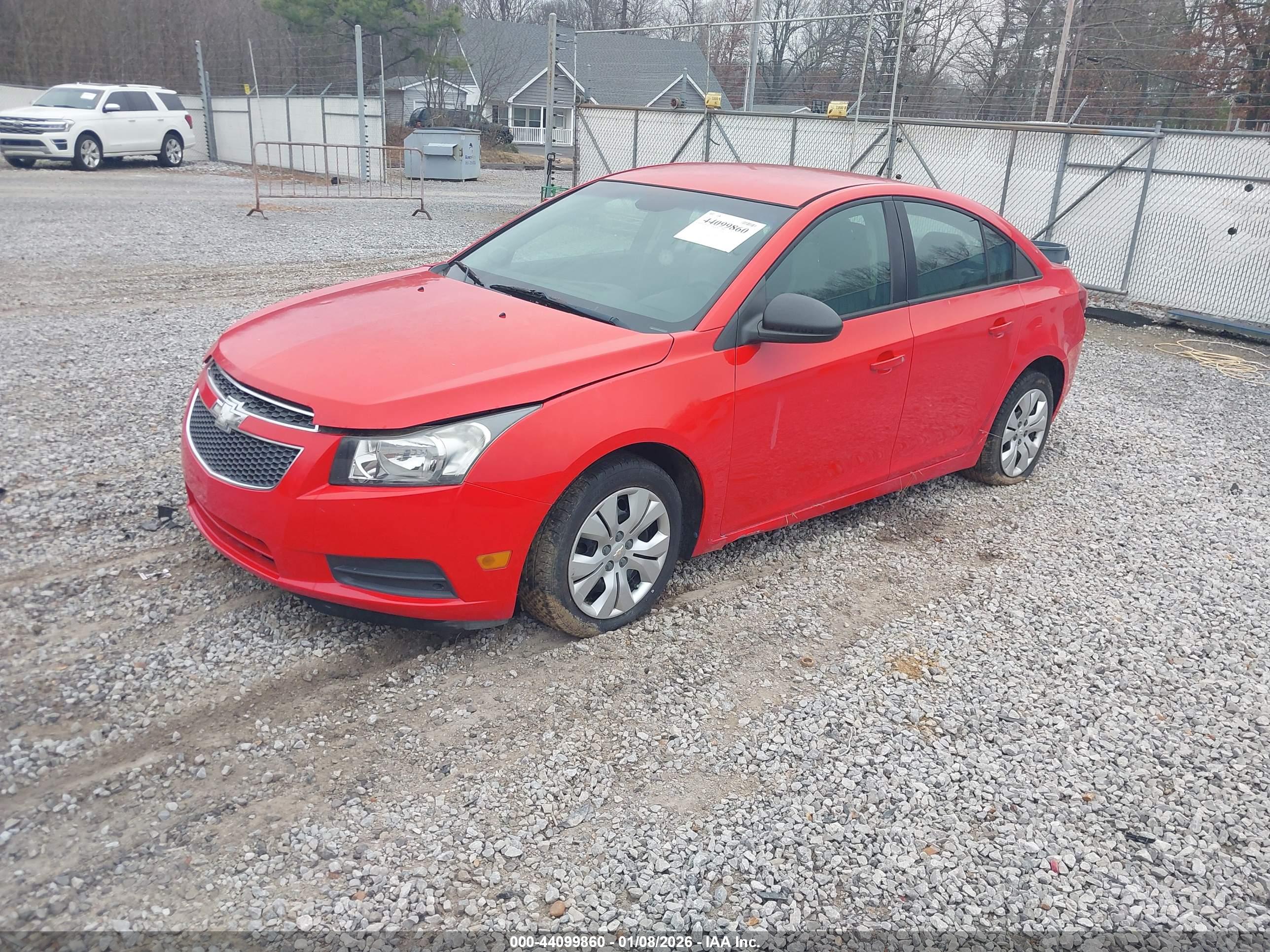 CHEVROLET CRUZE image 2