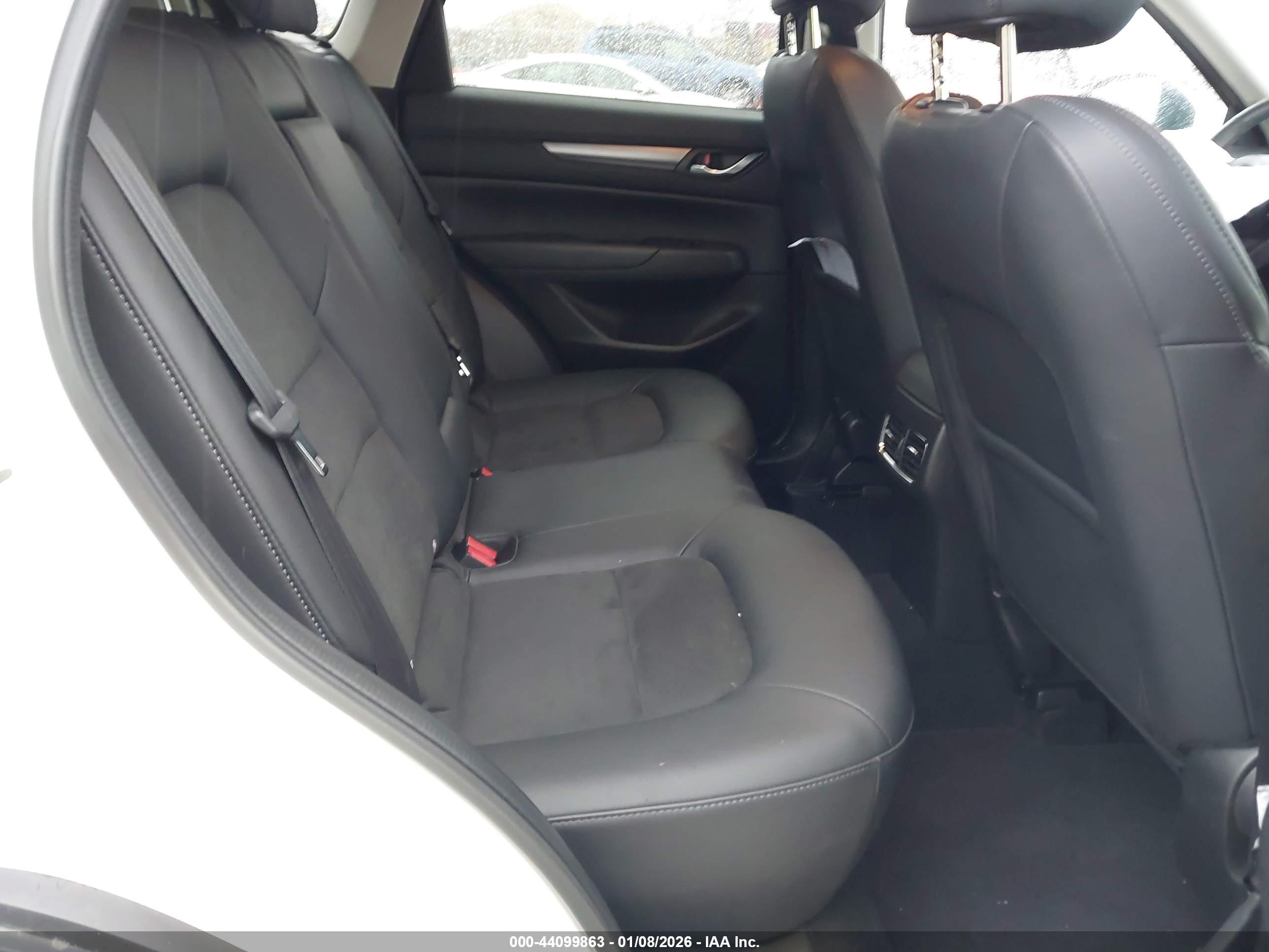 MAZDA CX-5 image 8