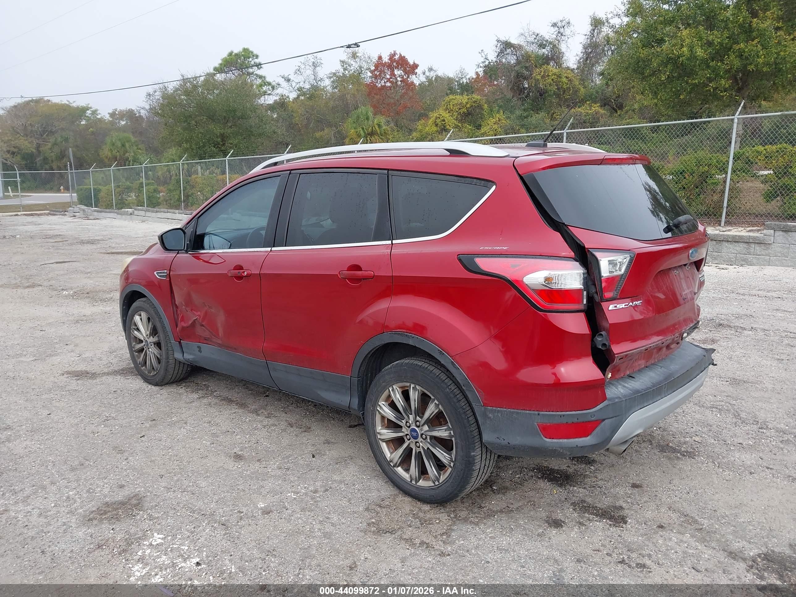 FORD ESCAPE image 3