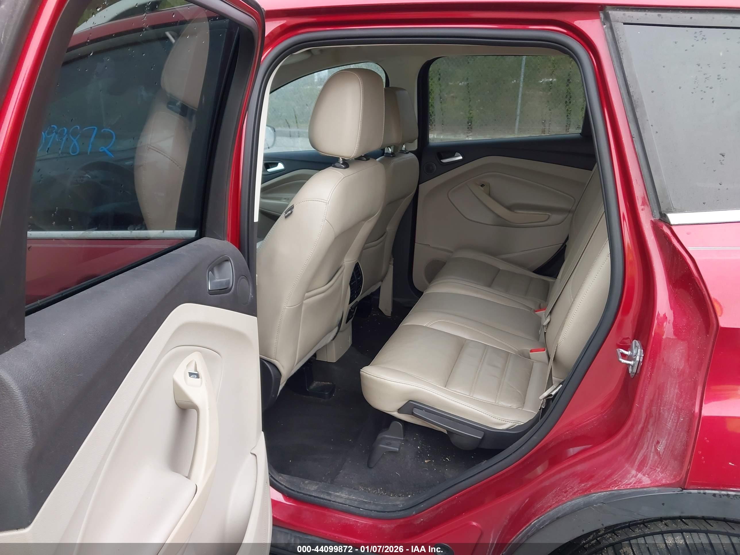 FORD ESCAPE image 8