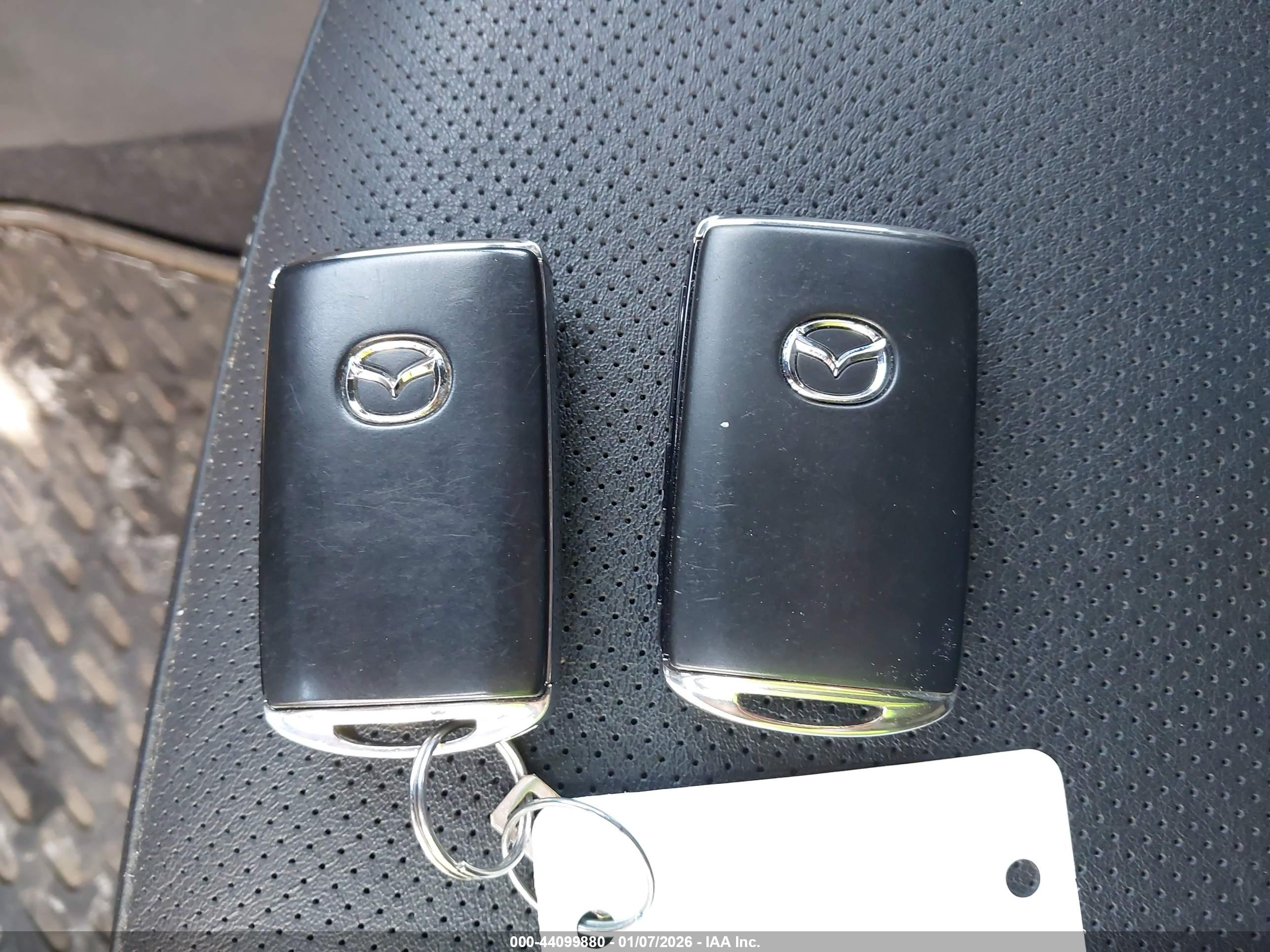 MAZDA CX-9 image 11