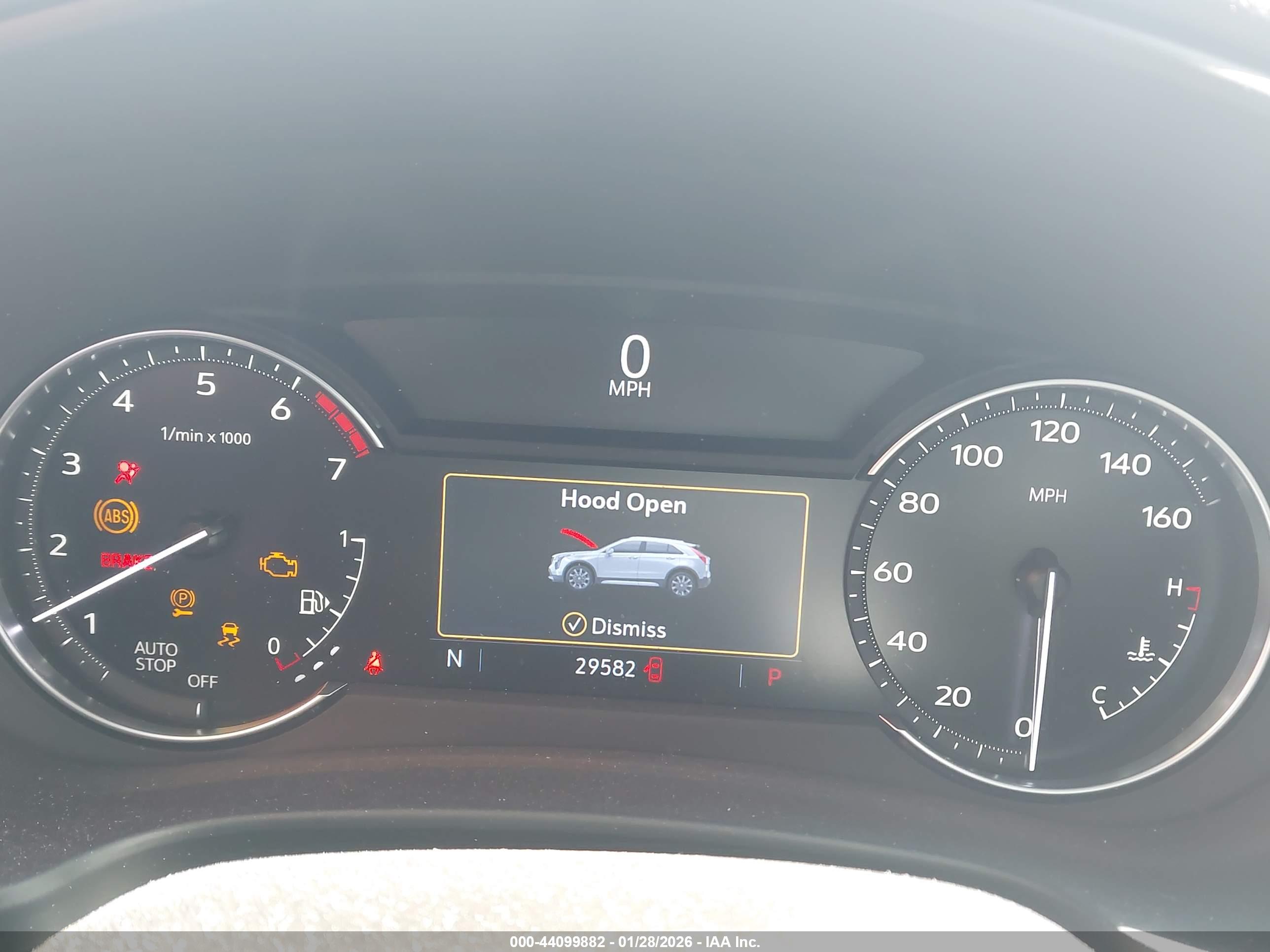 CADILLAC XT4 image 7