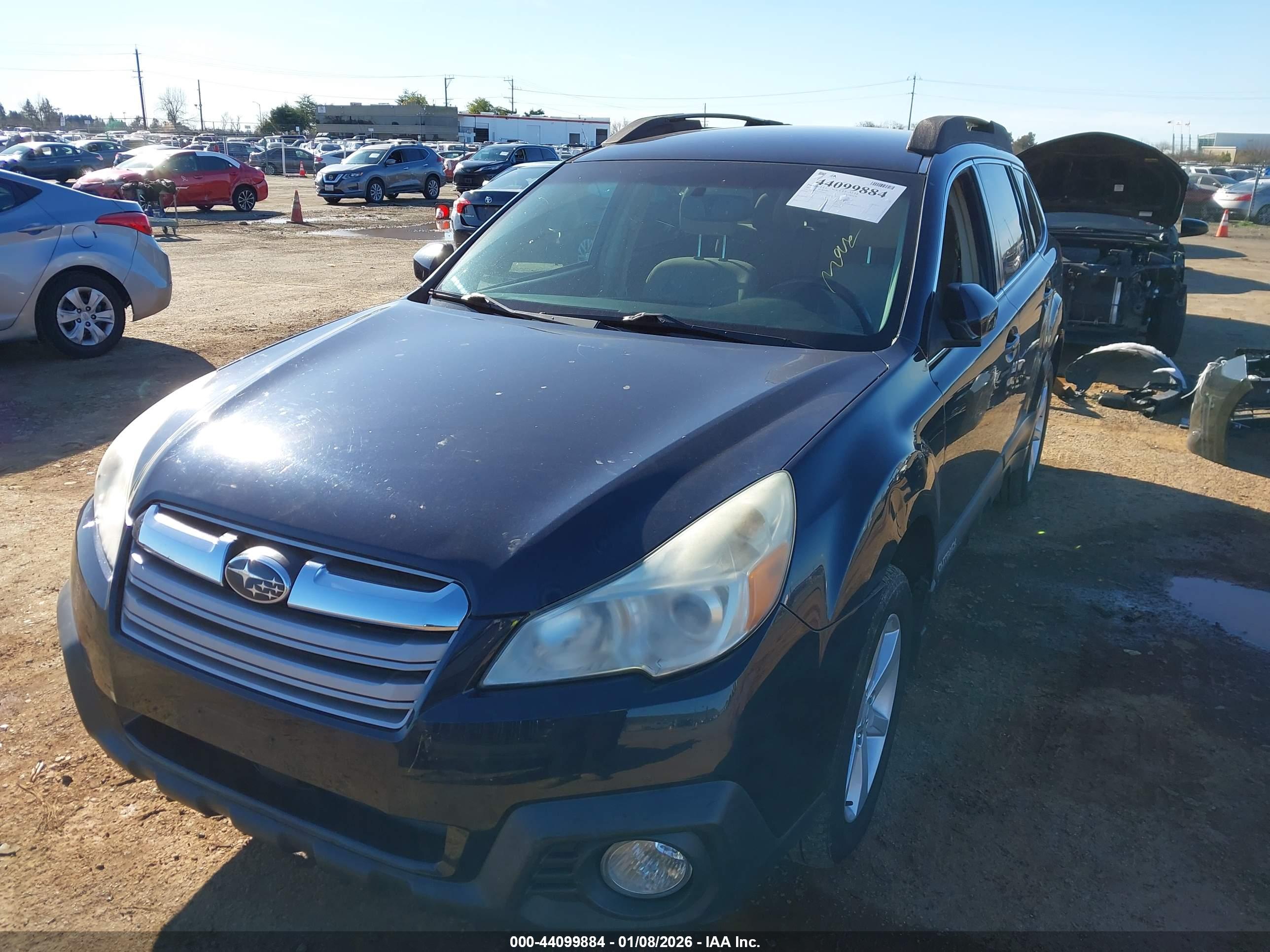SUBARU OUTBACK image 2