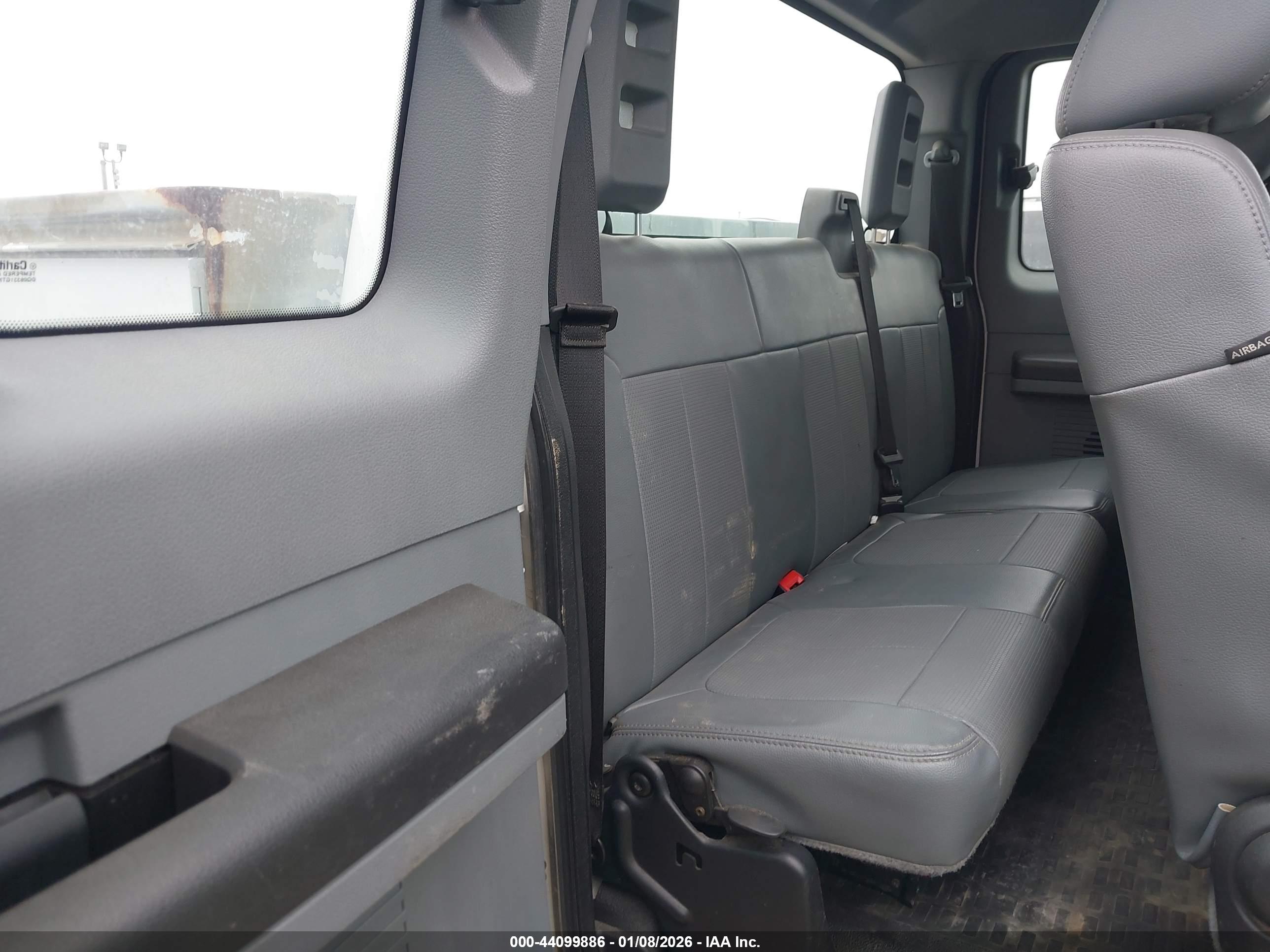 FORD F-250 image 8