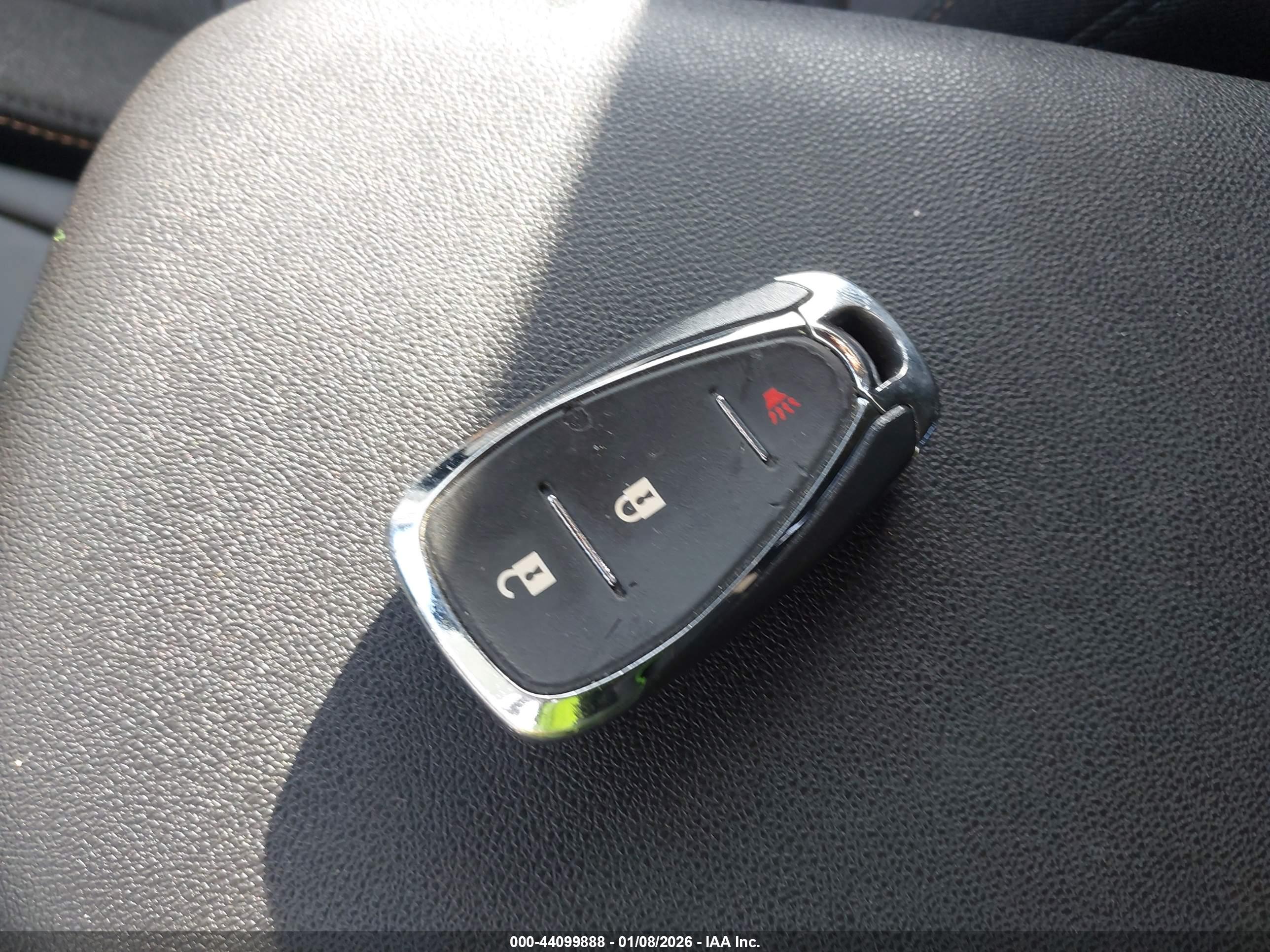 CHEVROLET EQUINOX image 11