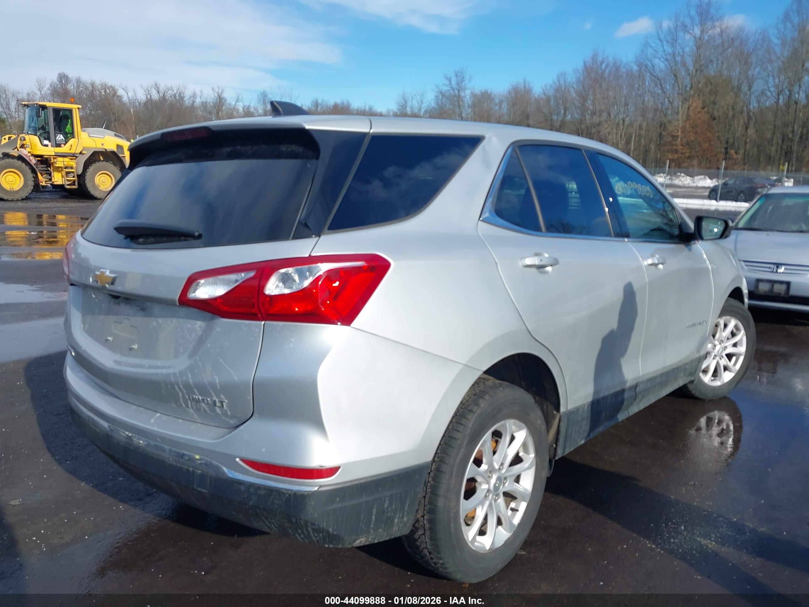 CHEVROLET EQUINOX image 4