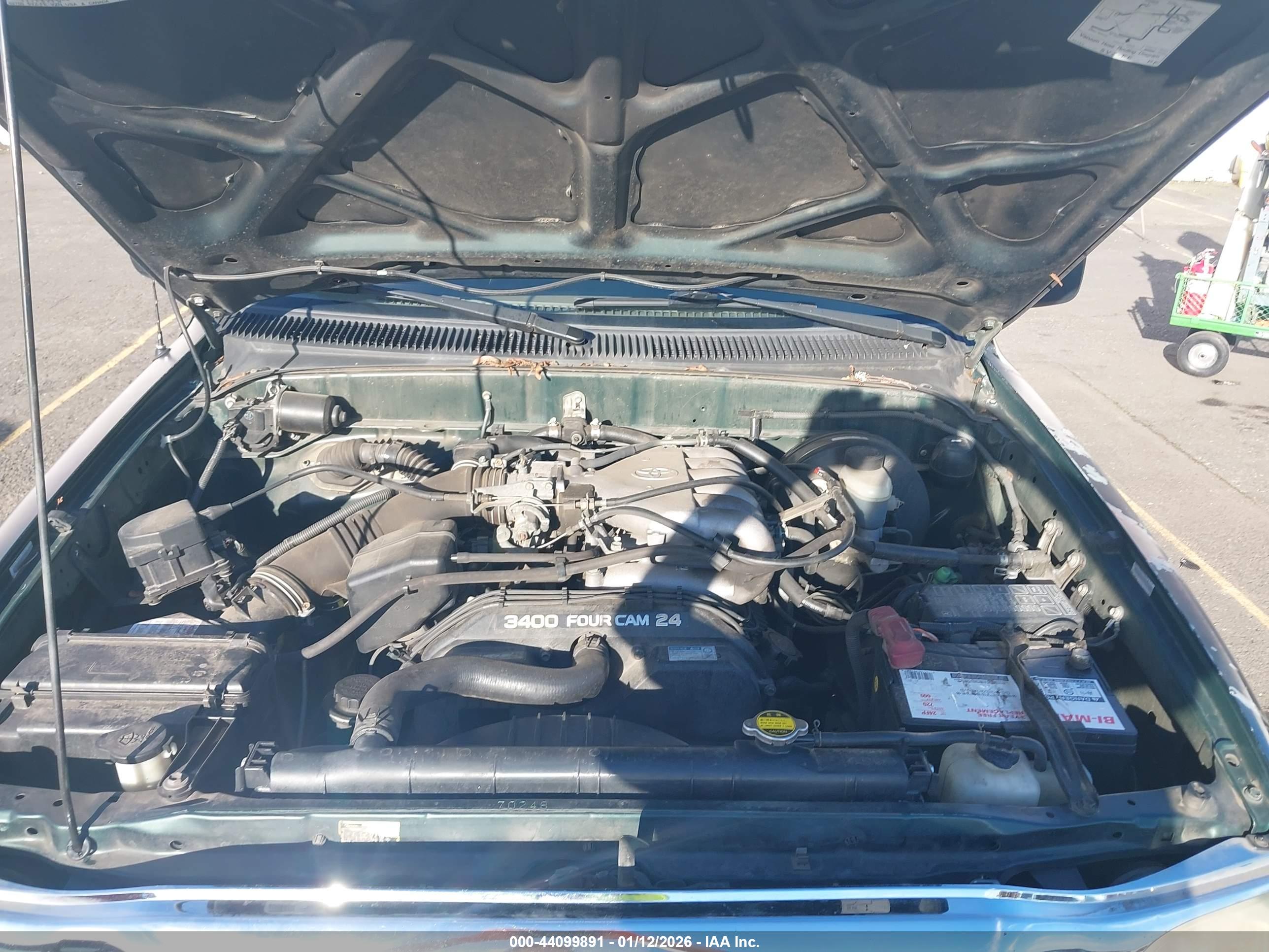 TOYOTA TACOMA image 10