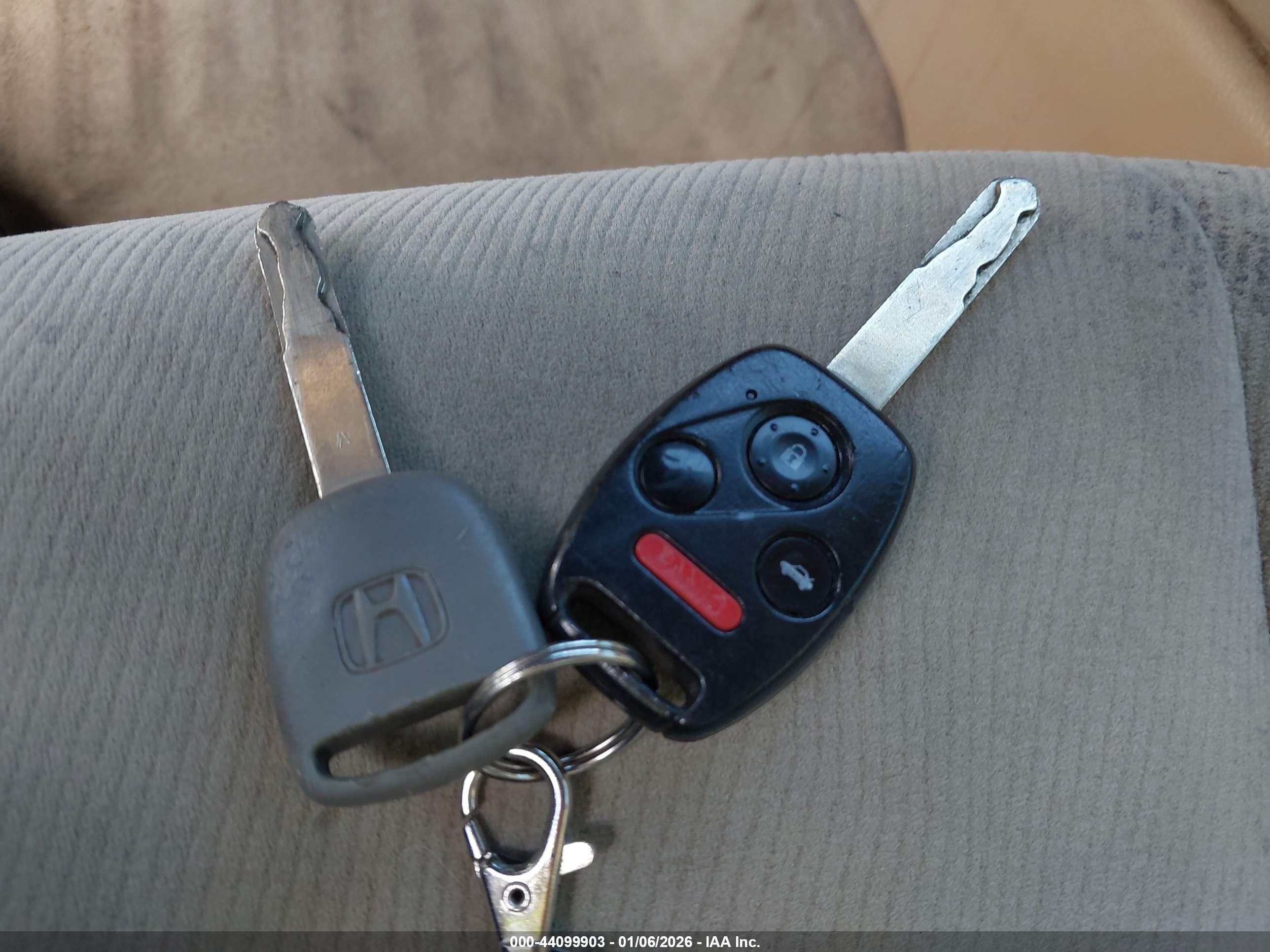 HONDA CIVIC image 11