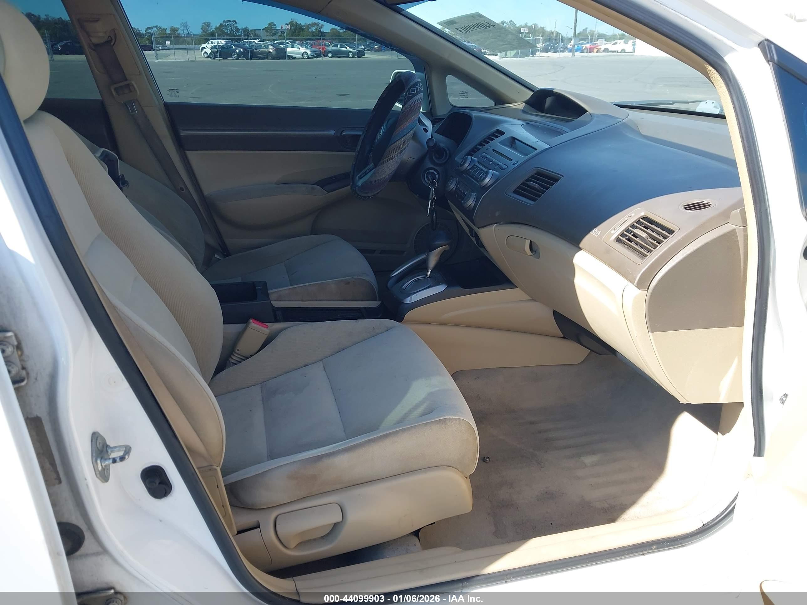 HONDA CIVIC image 5