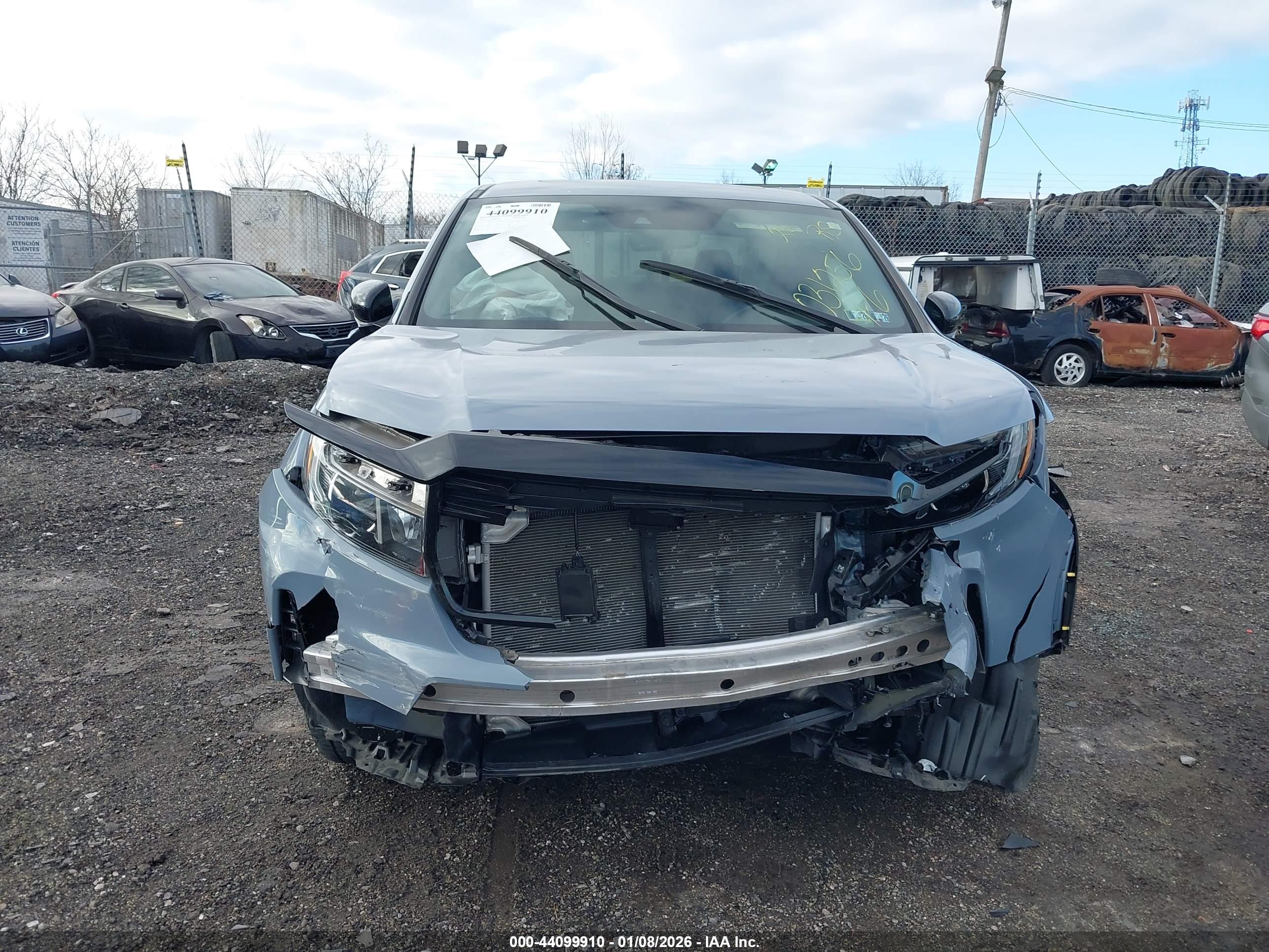 HONDA RIDGELINE image 6