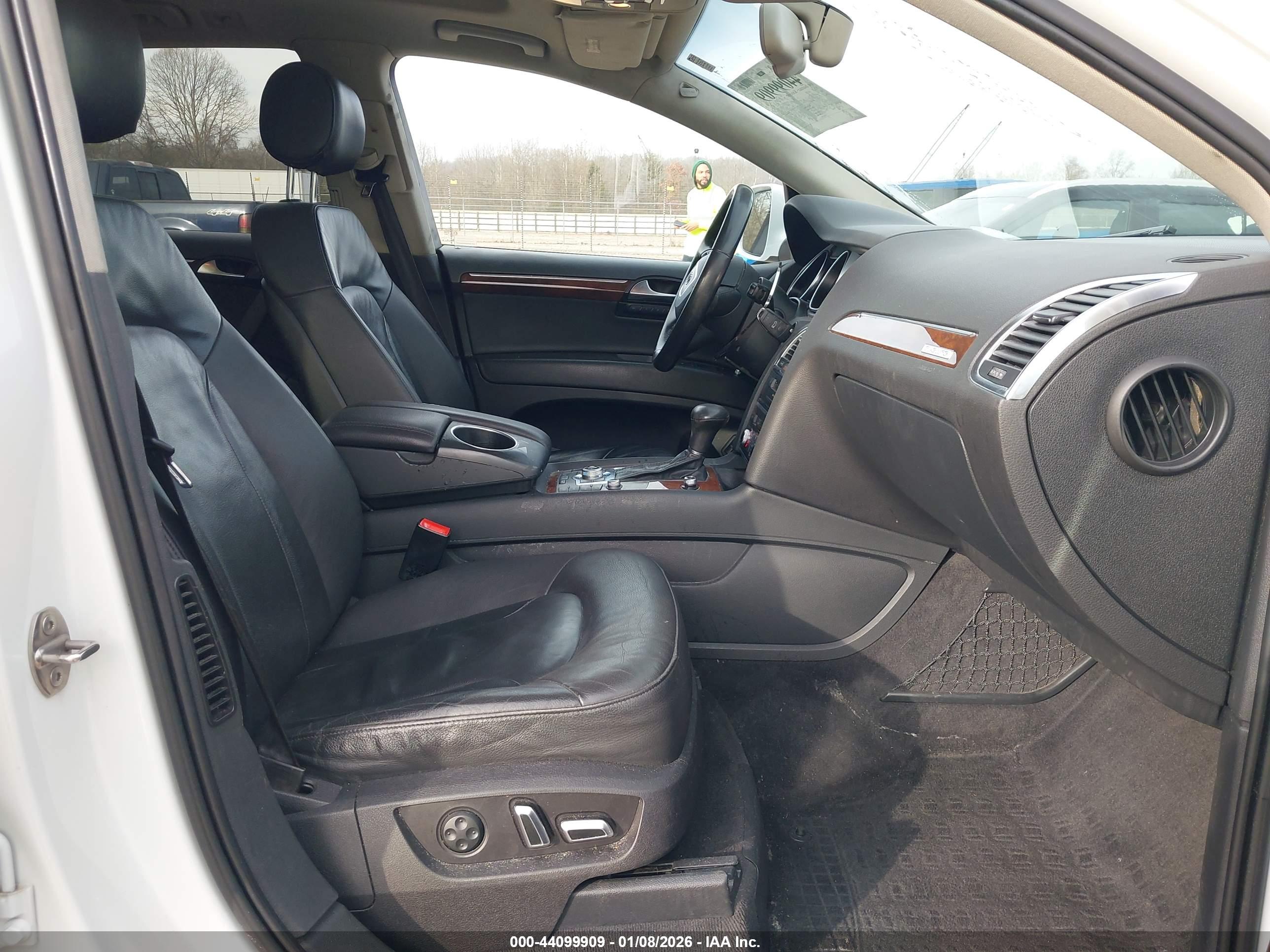 AUDI Q7 image 5