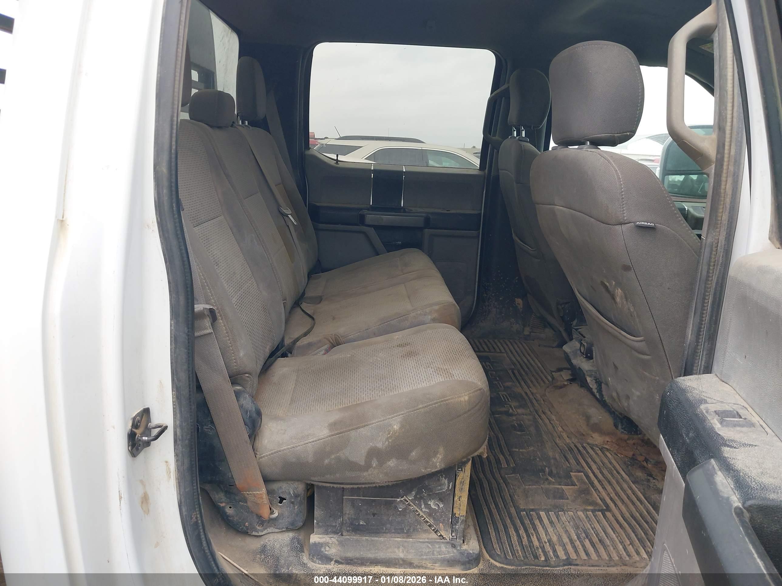 FORD F-350 image 7