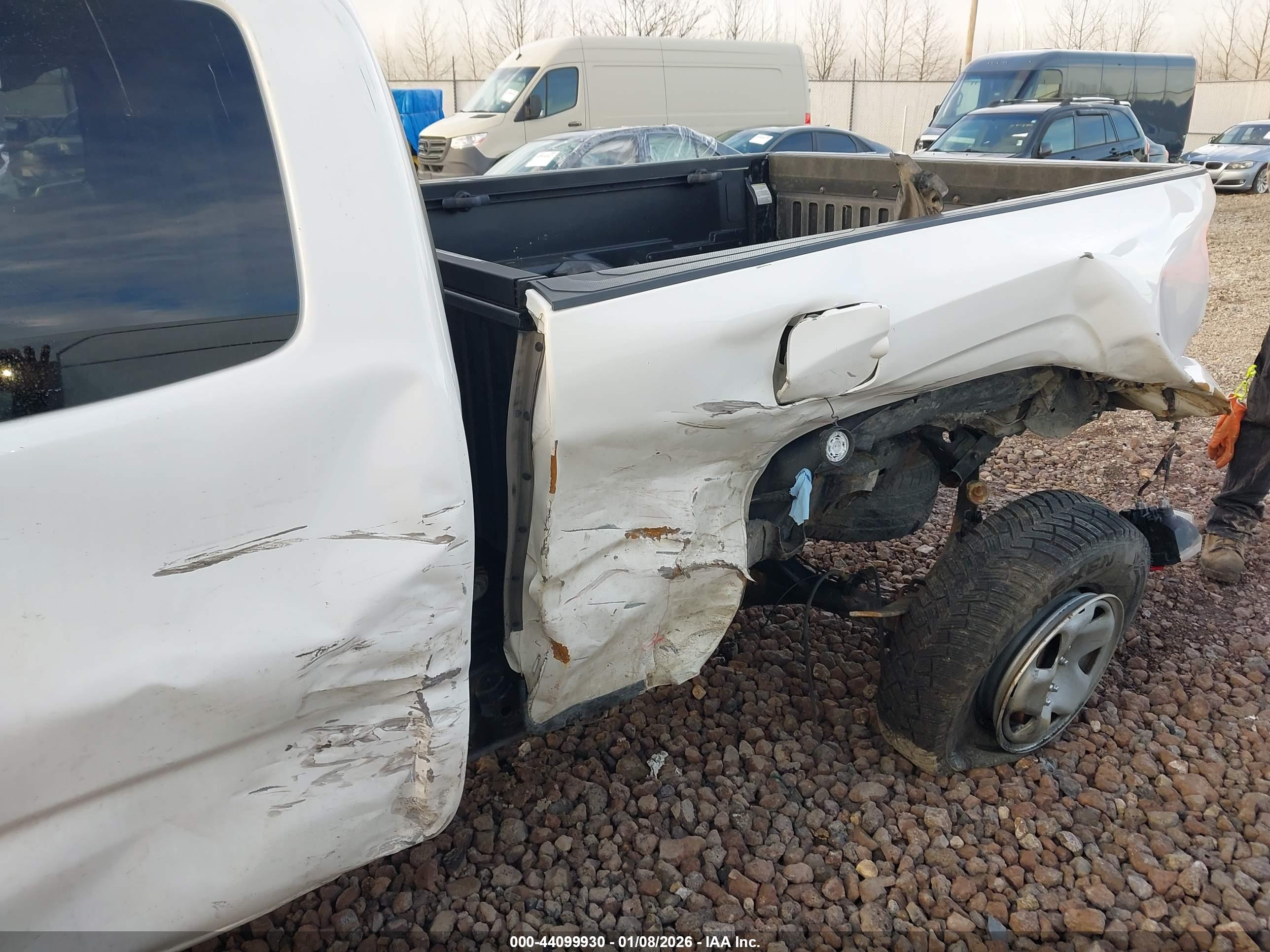 TOYOTA TACOMA image 6
