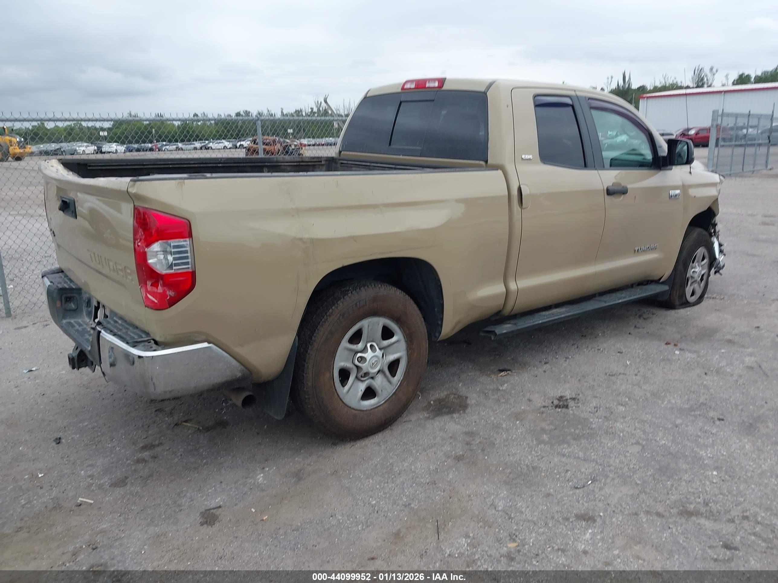 TOYOTA TUNDRA image 4