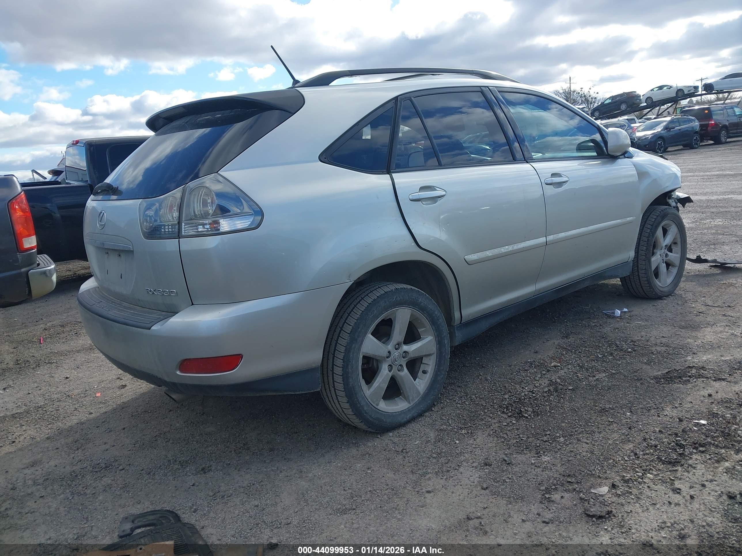 LEXUS RX image 4