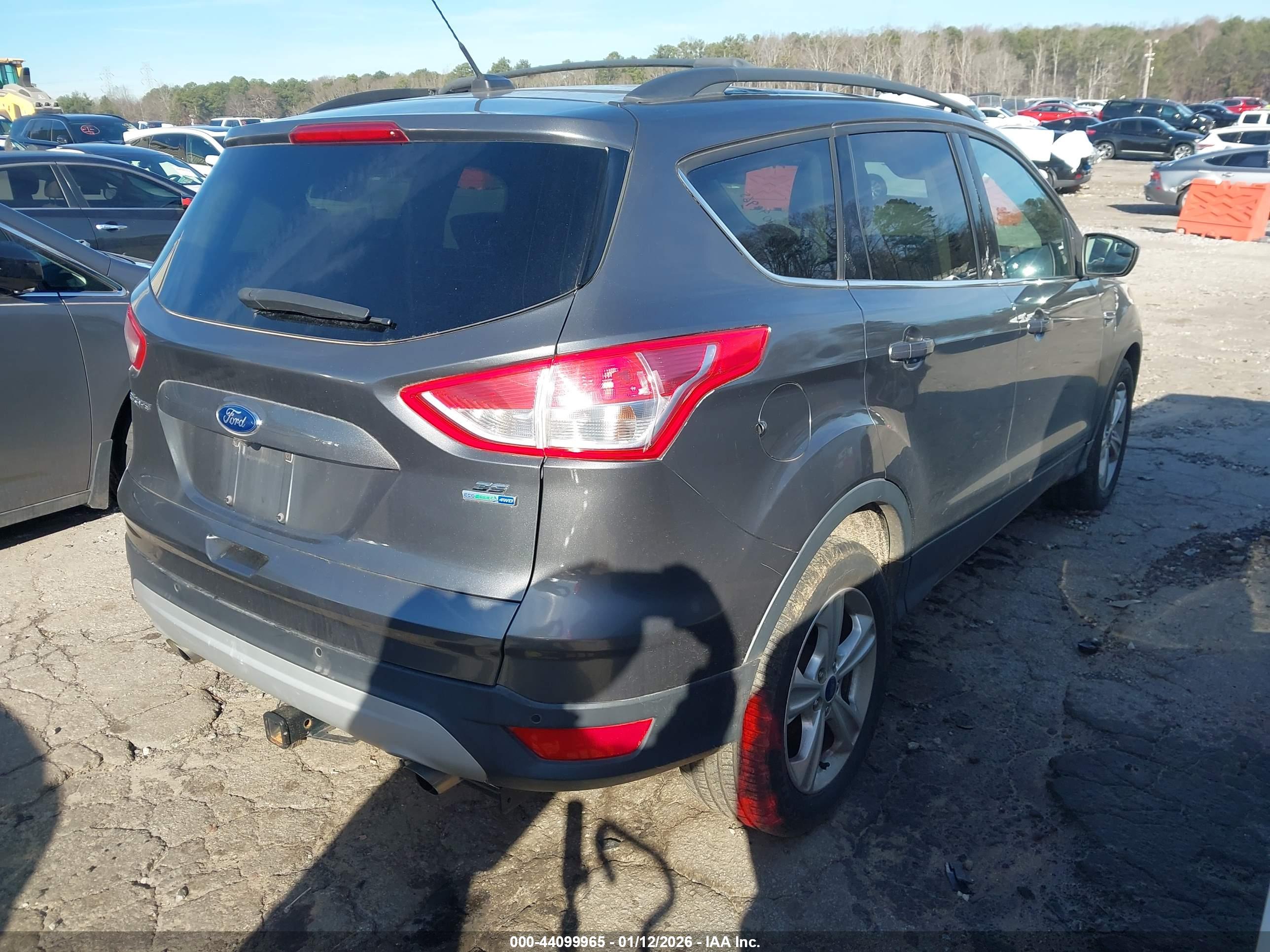 FORD ESCAPE image 4