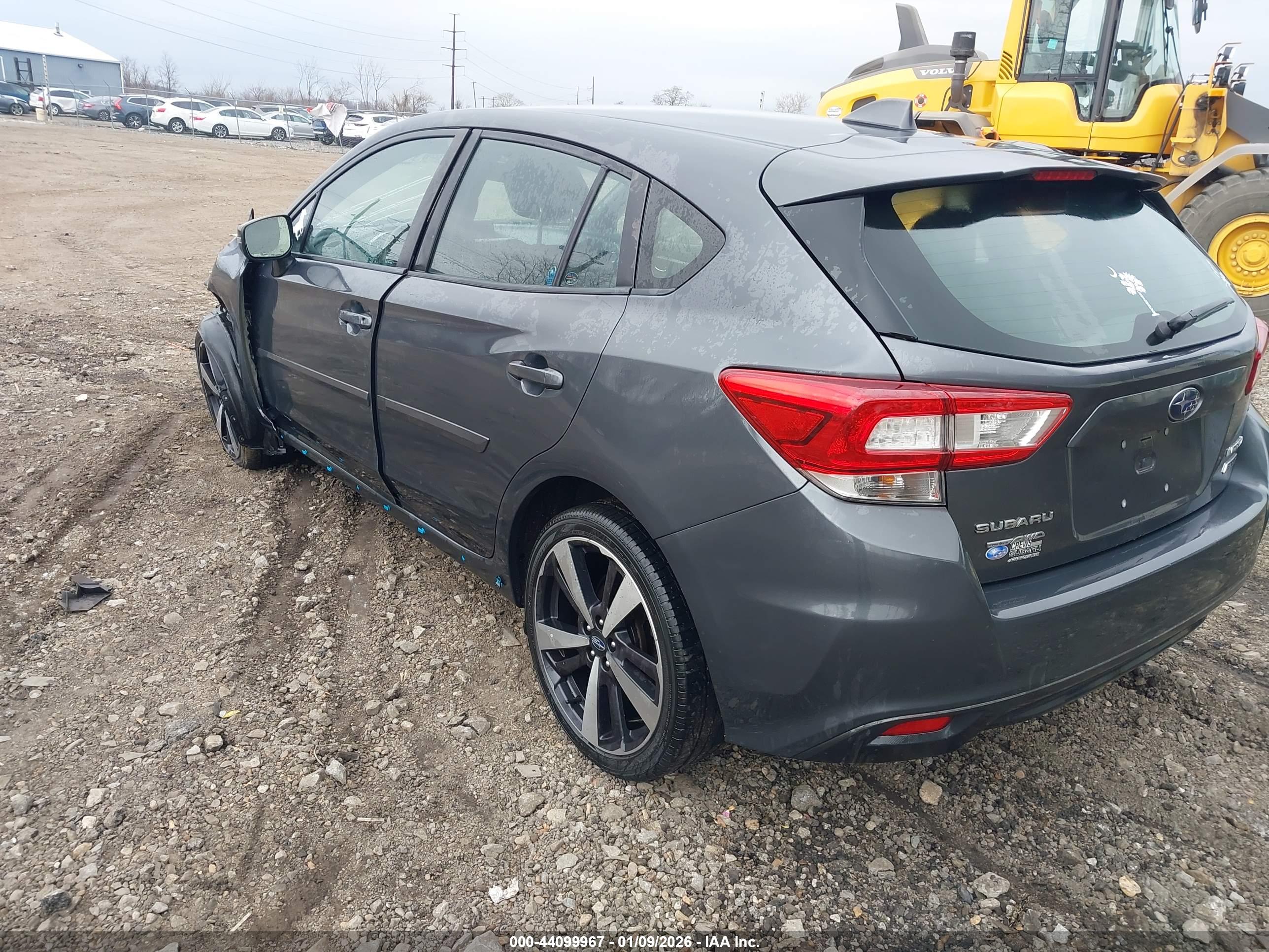 SUBARU IMPREZA image 3