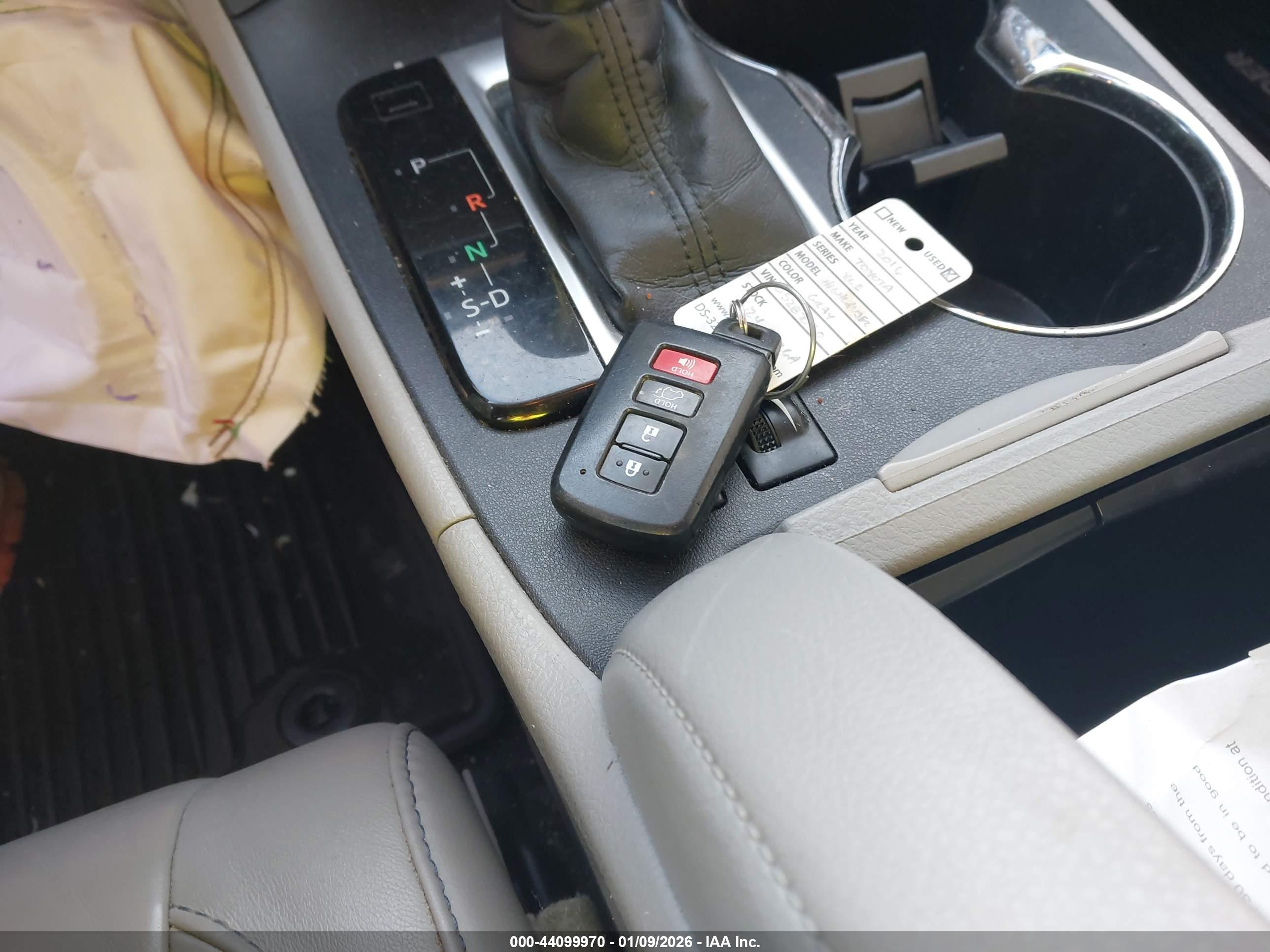TOYOTA HIGHLANDER image 11