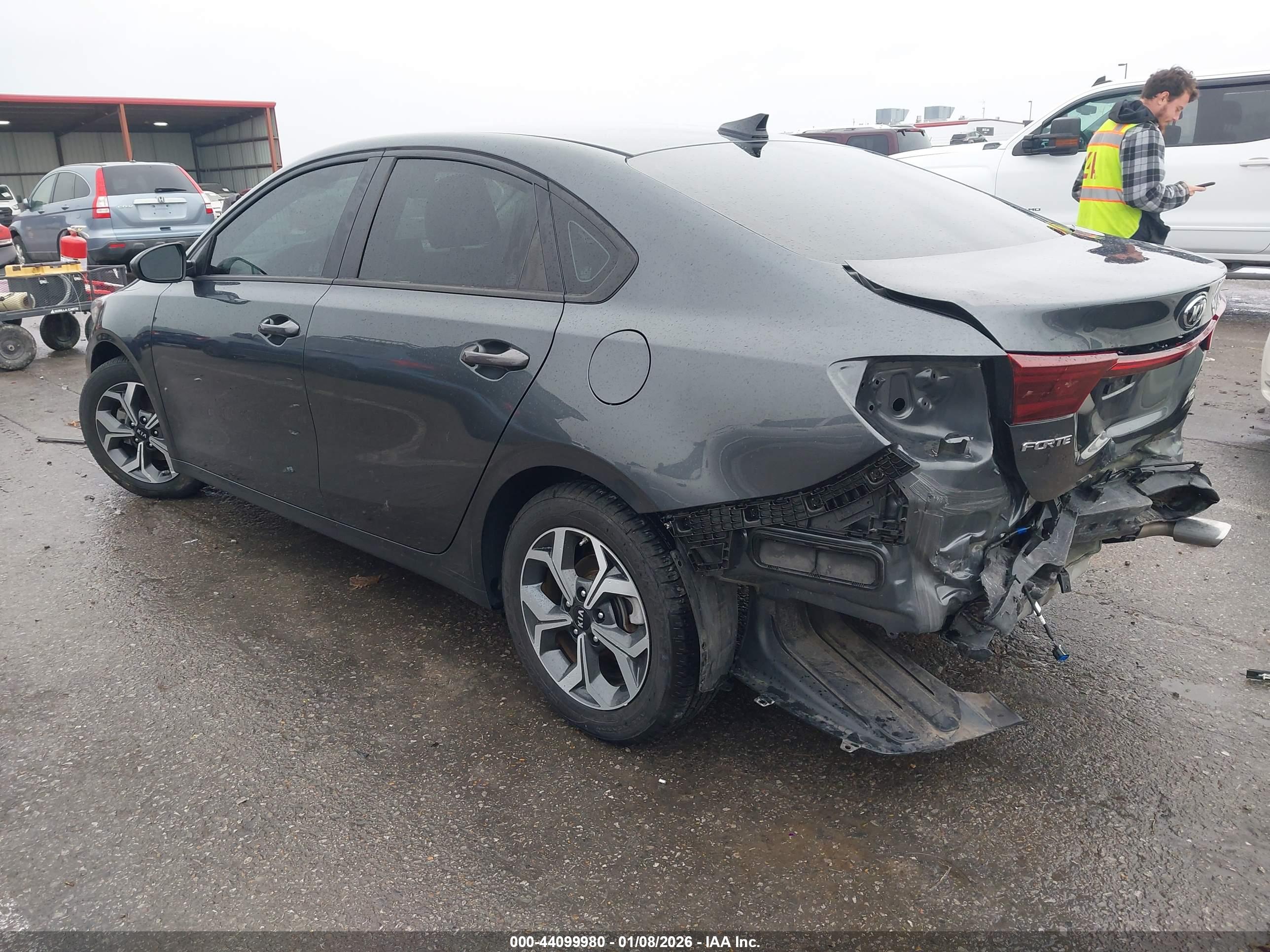 KIA FORTE image 3