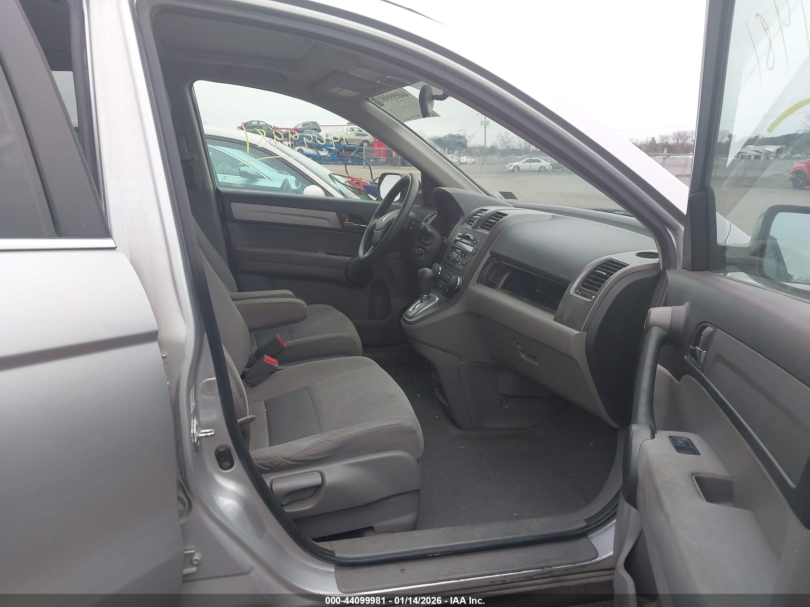 HONDA CR-V image 5
