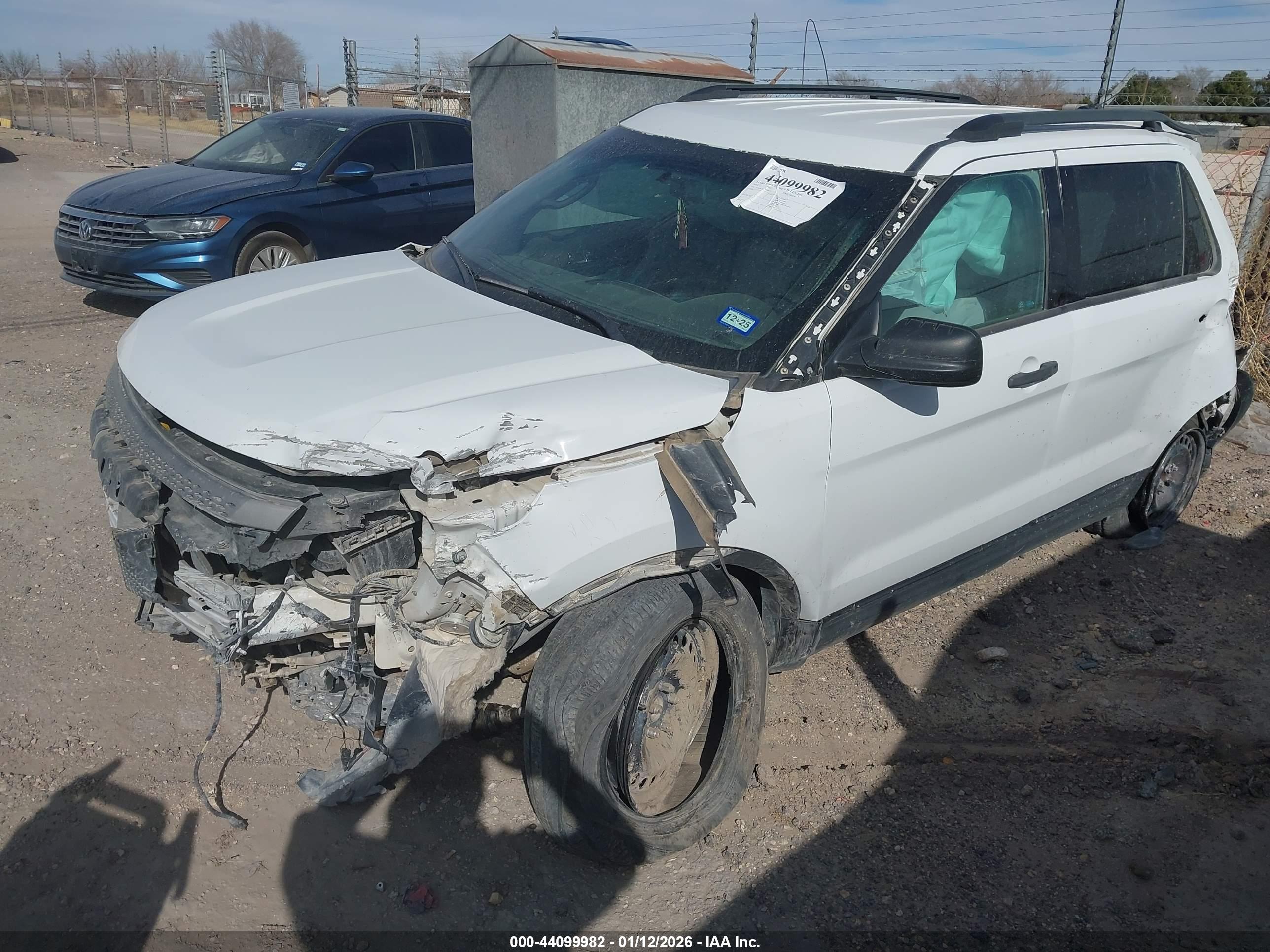 FORD EXPLORER image 6