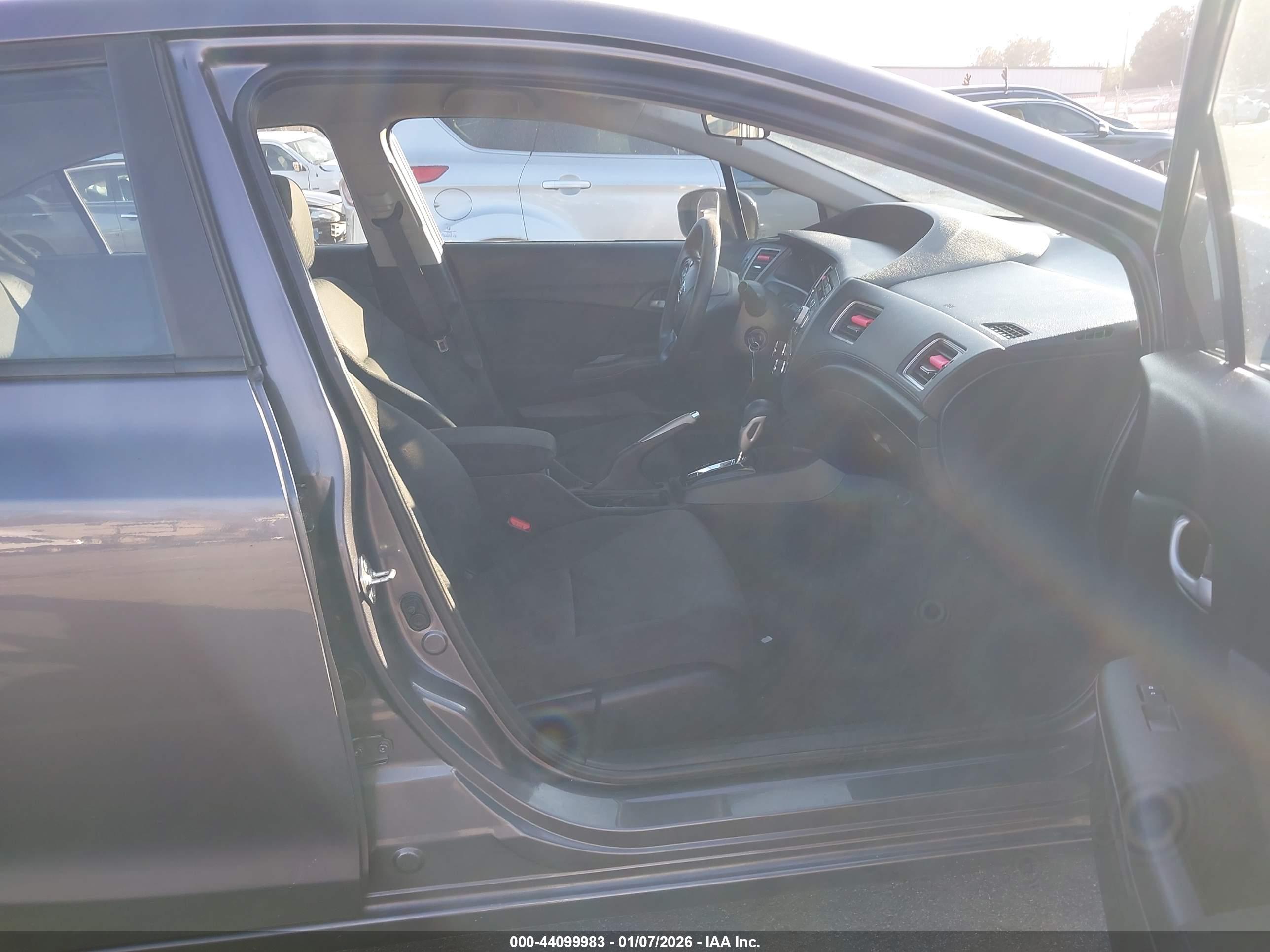 HONDA CIVIC image 5