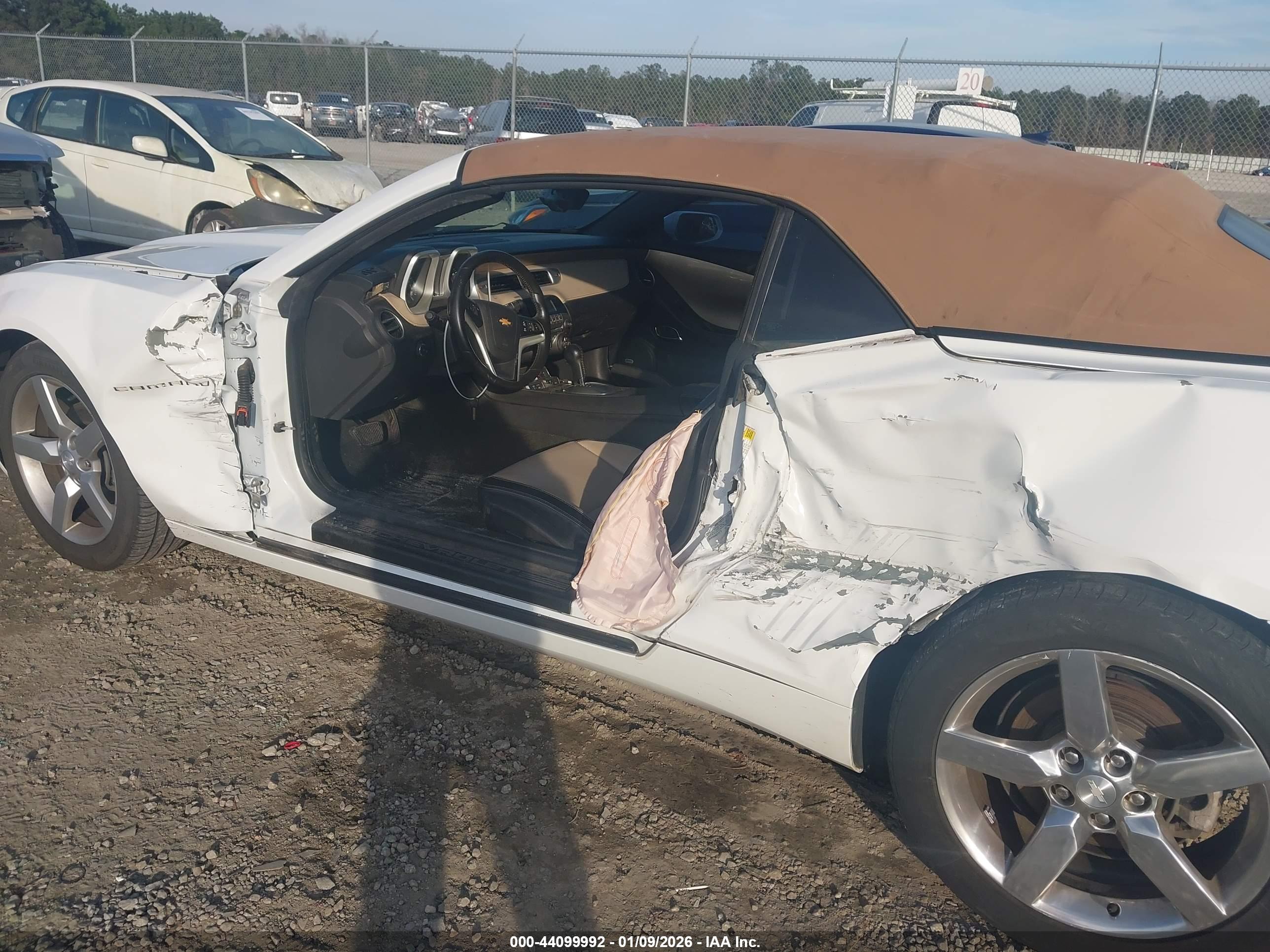 CHEVROLET CAMARO image 6