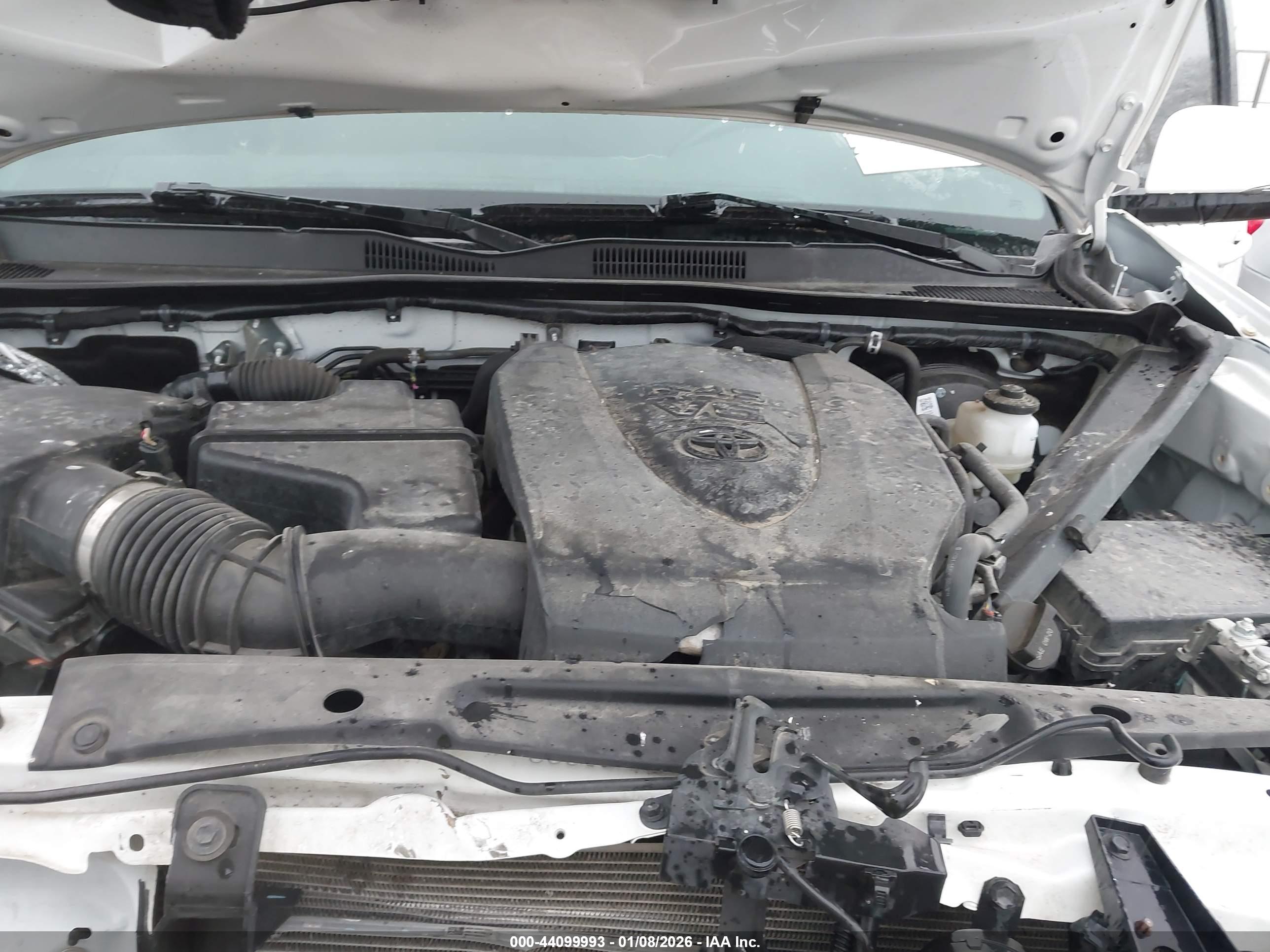 TOYOTA TACOMA image 10