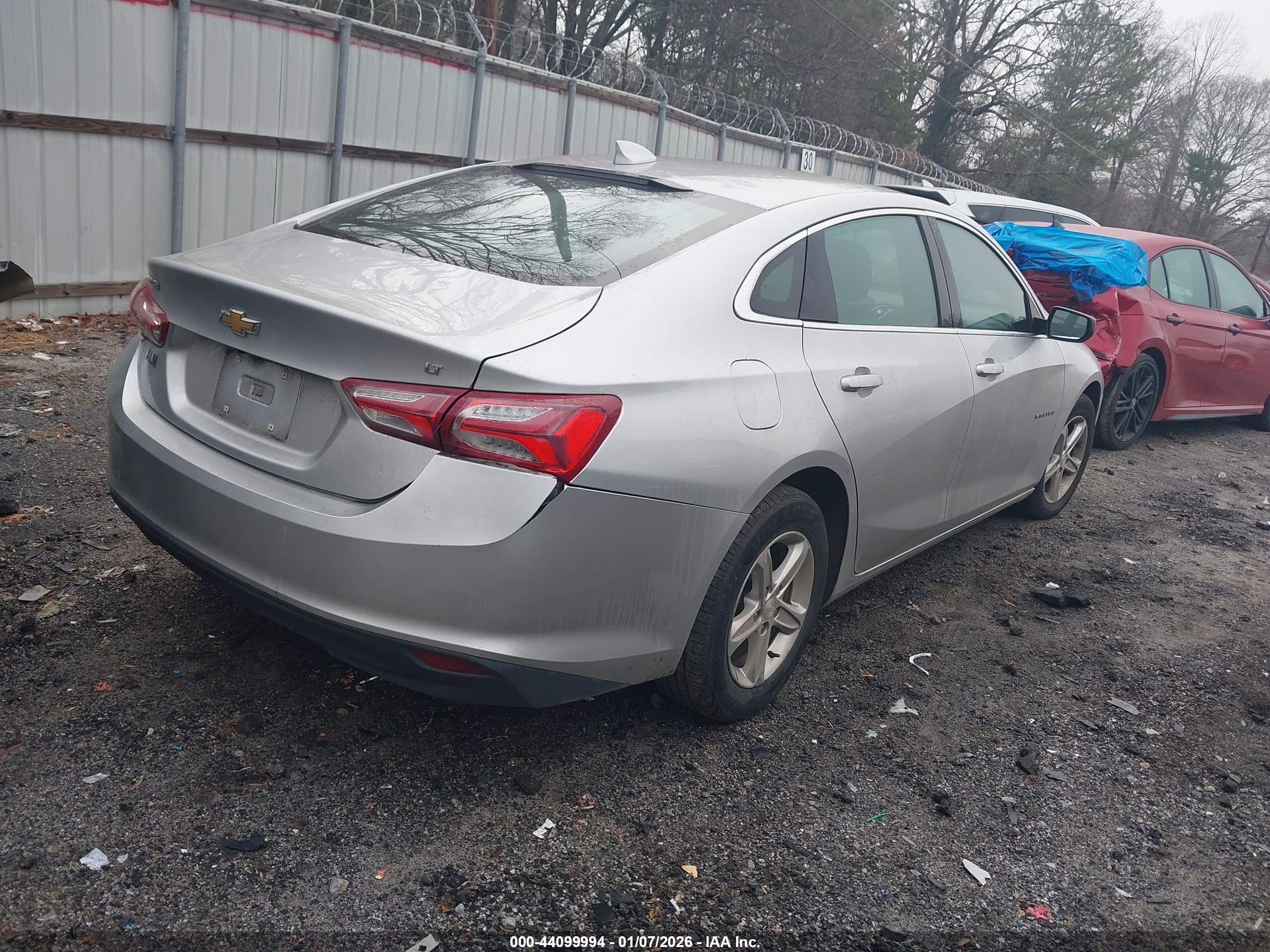 CHEVROLET MALIBU image 4
