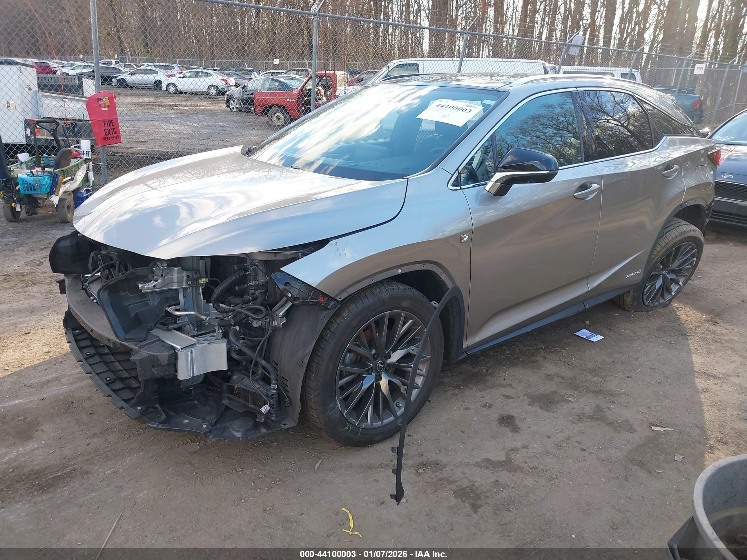 LEXUS RX image 2
