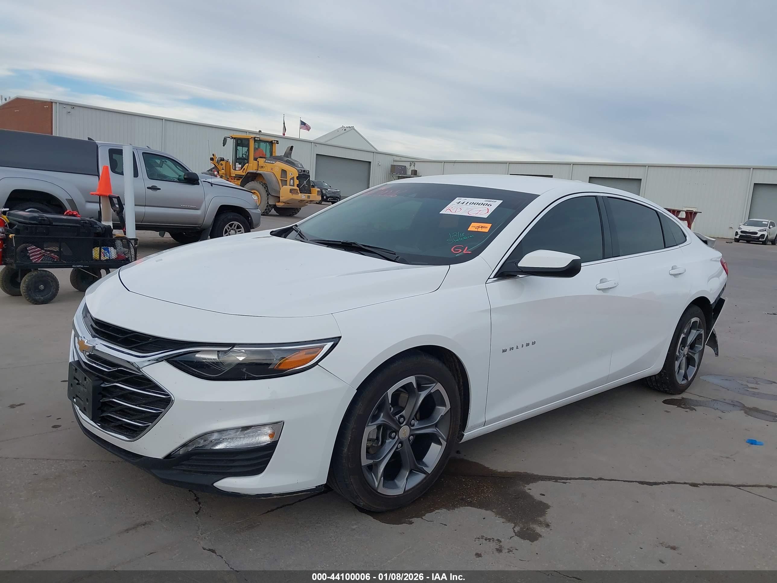 CHEVROLET MALIBU image 2