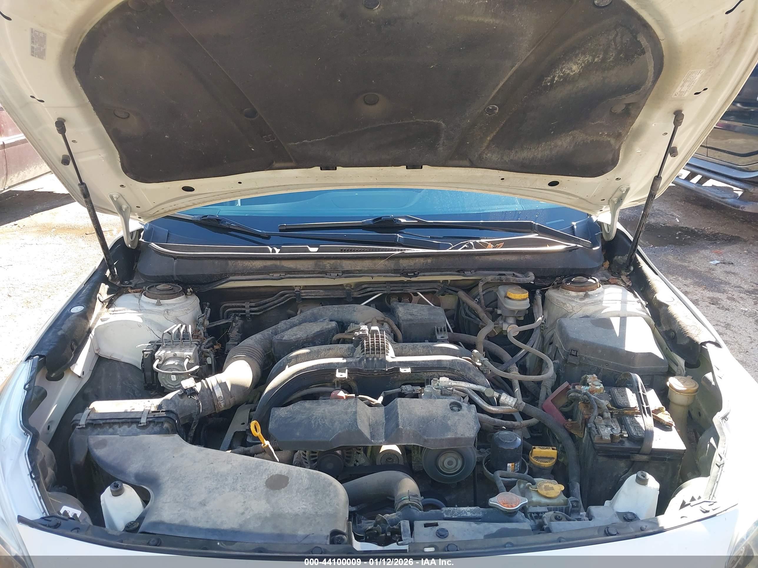 SUBARU LEGACY image 10