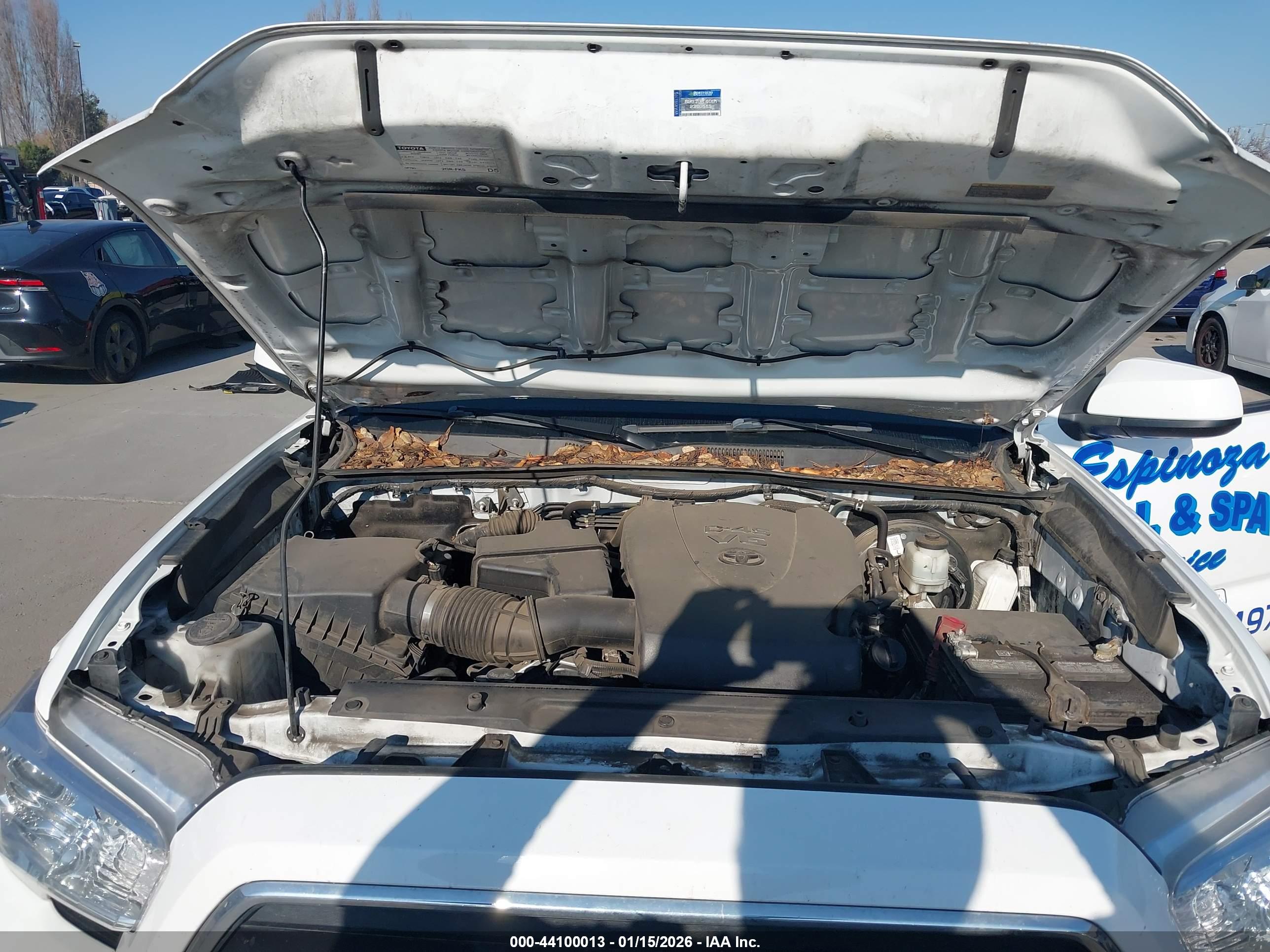 TOYOTA TACOMA image 10