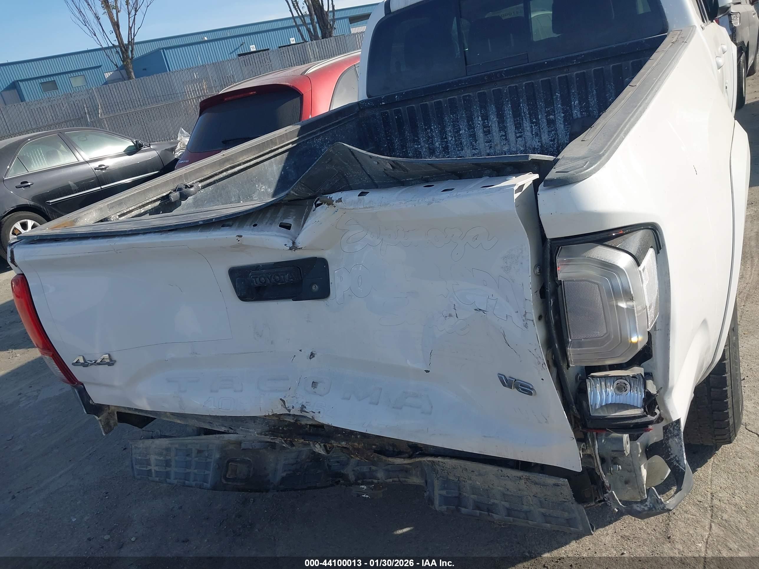 TOYOTA TACOMA image 6