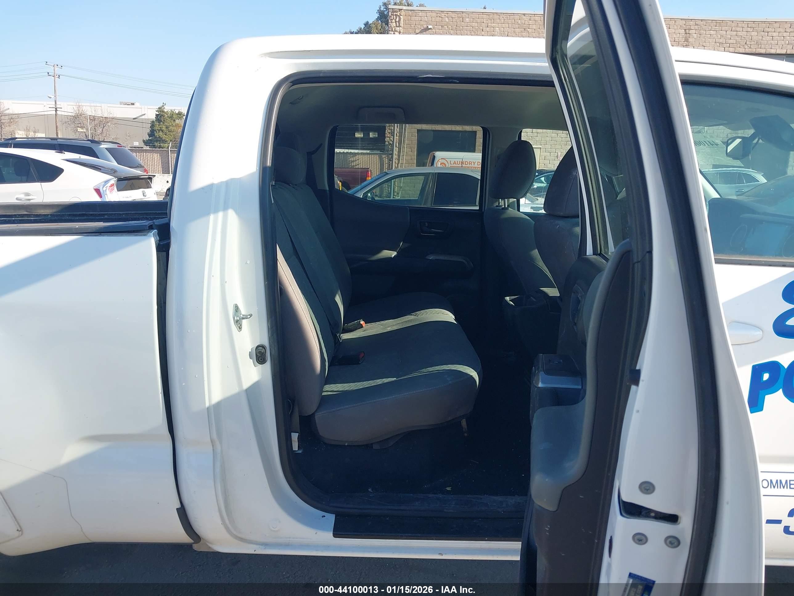 TOYOTA TACOMA image 8
