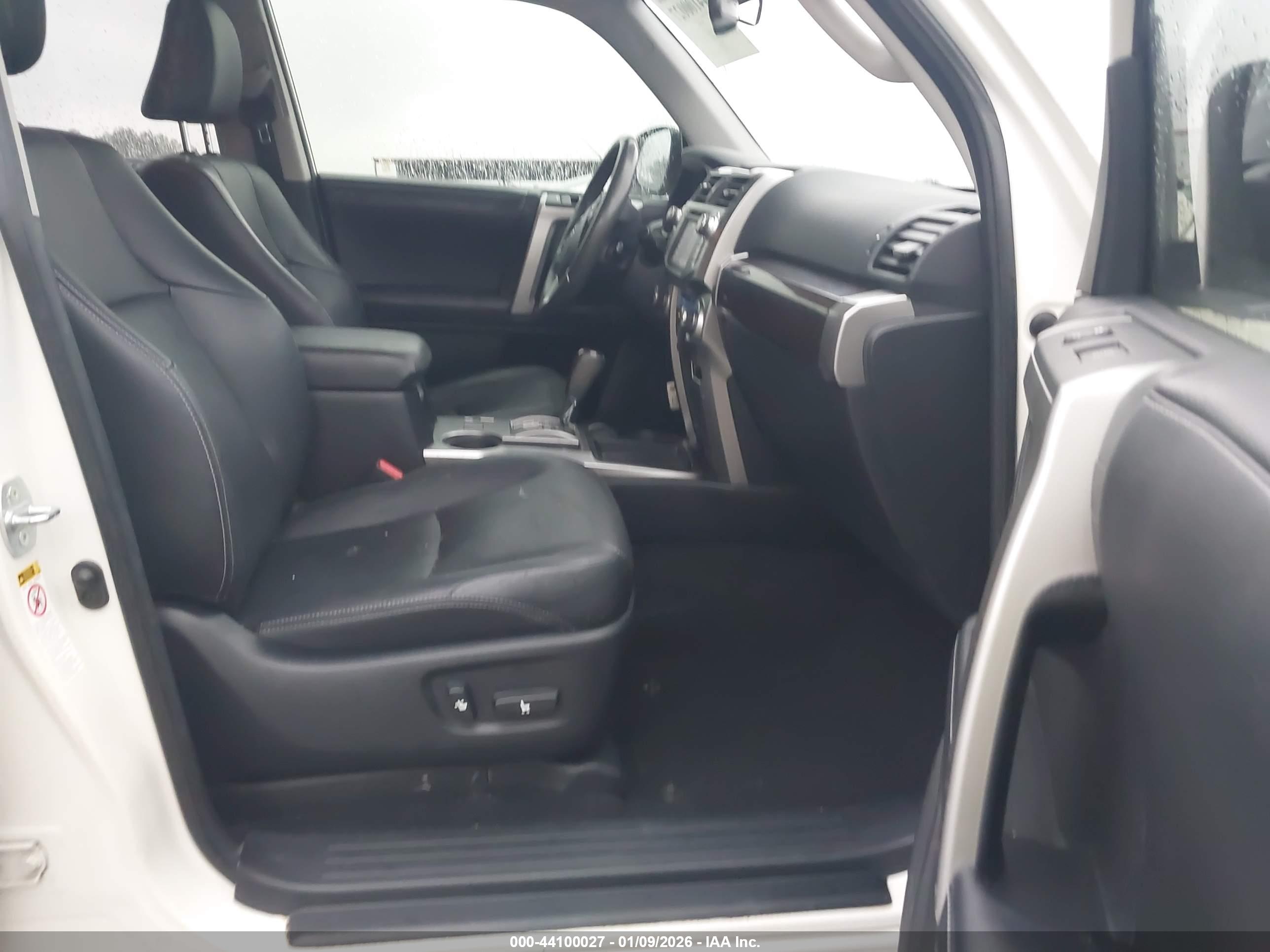 TOYOTA 4RUNNER image 5