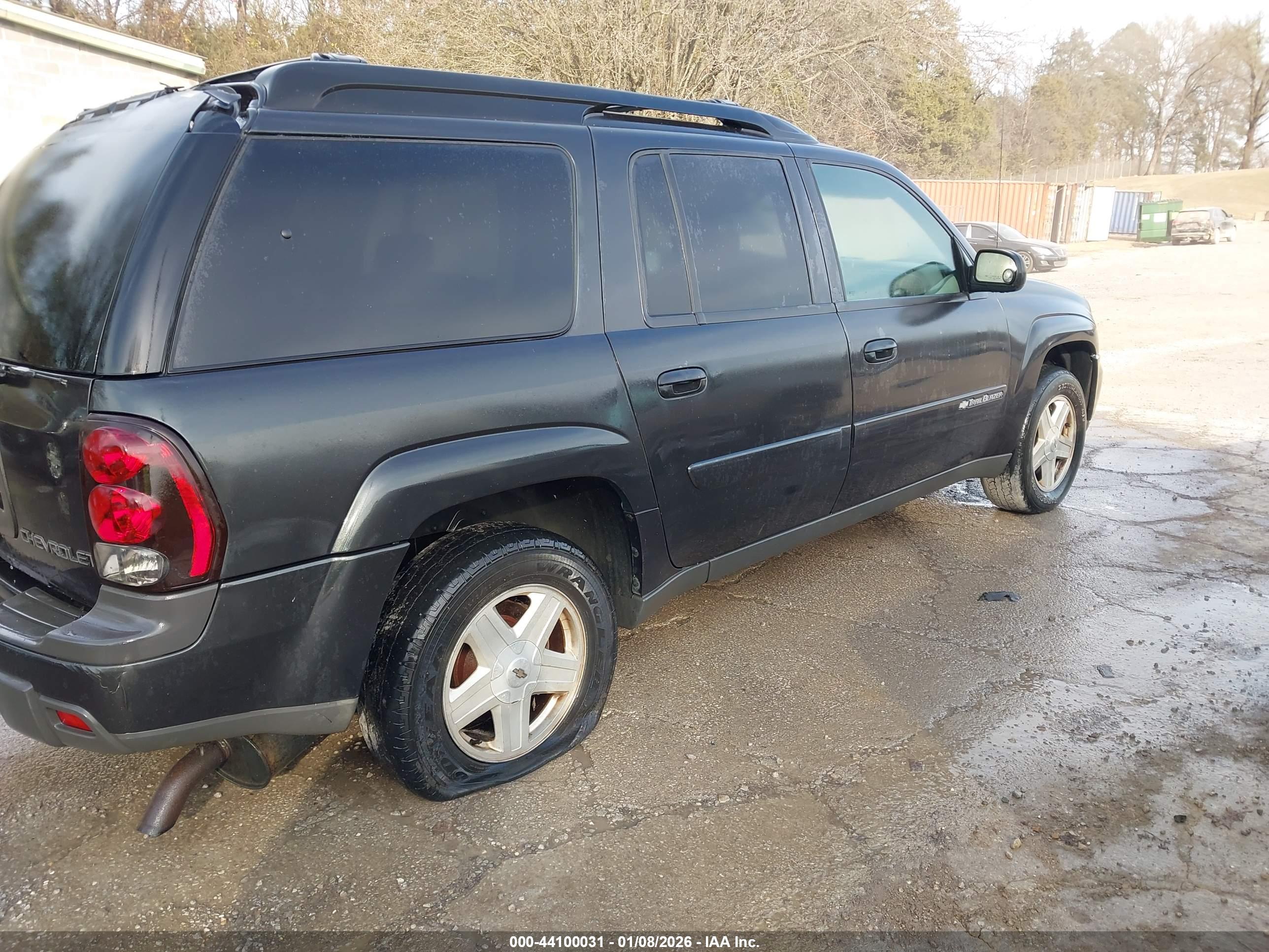 CHEVROLET TRAILBLAZER image 4