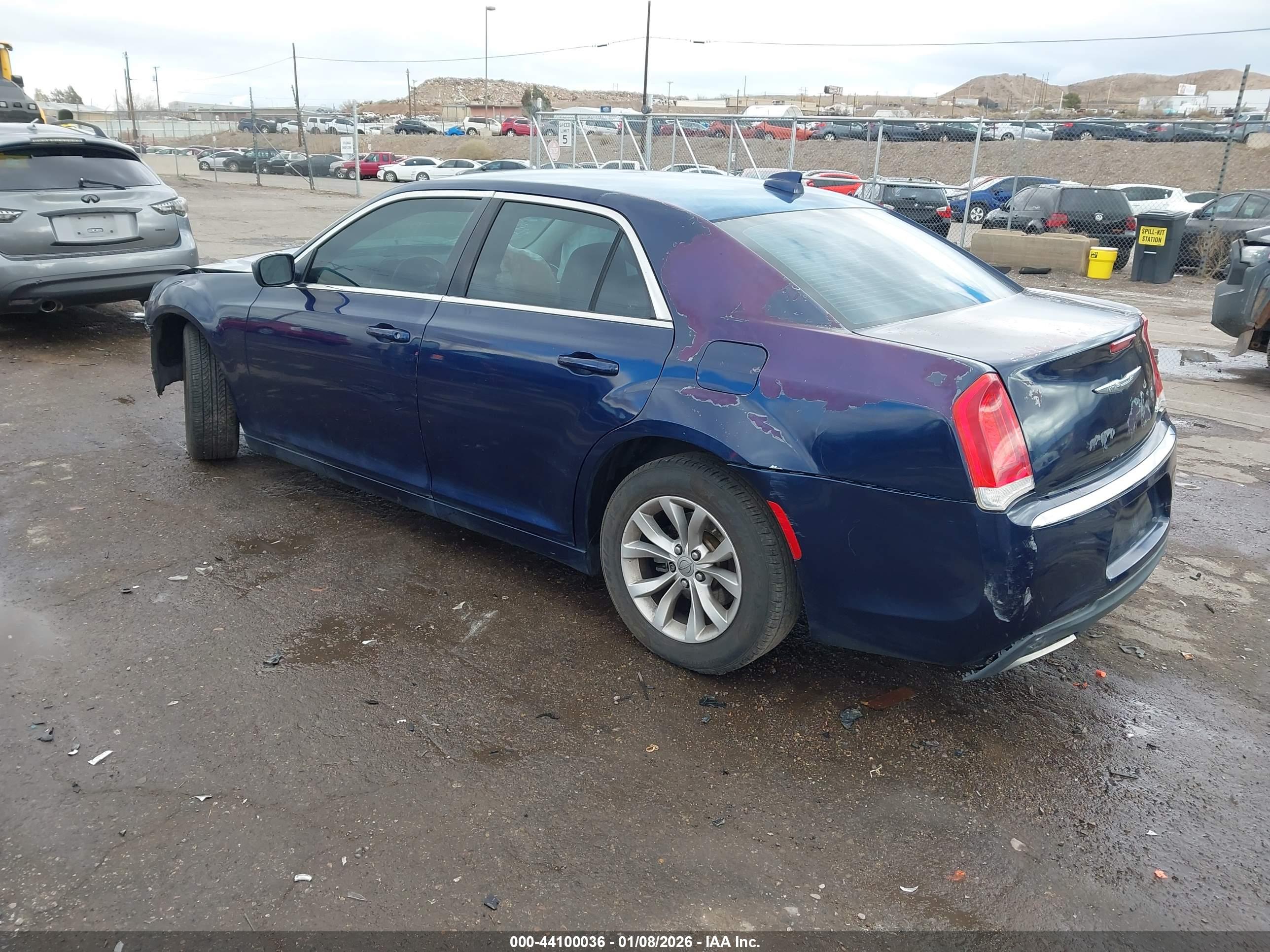 CHRYSLER 300 image 3