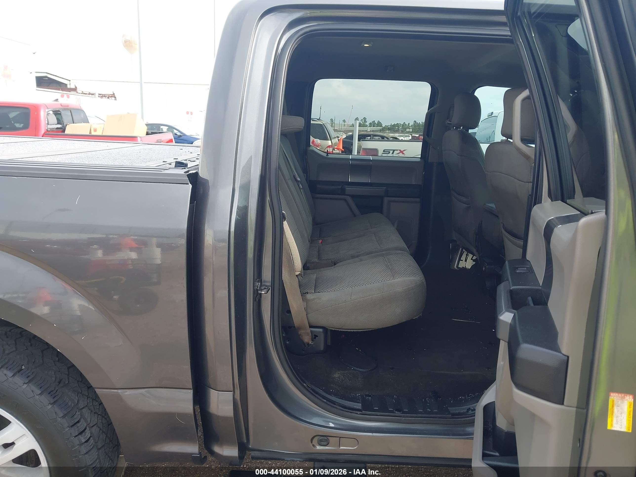 FORD F-150 image 8