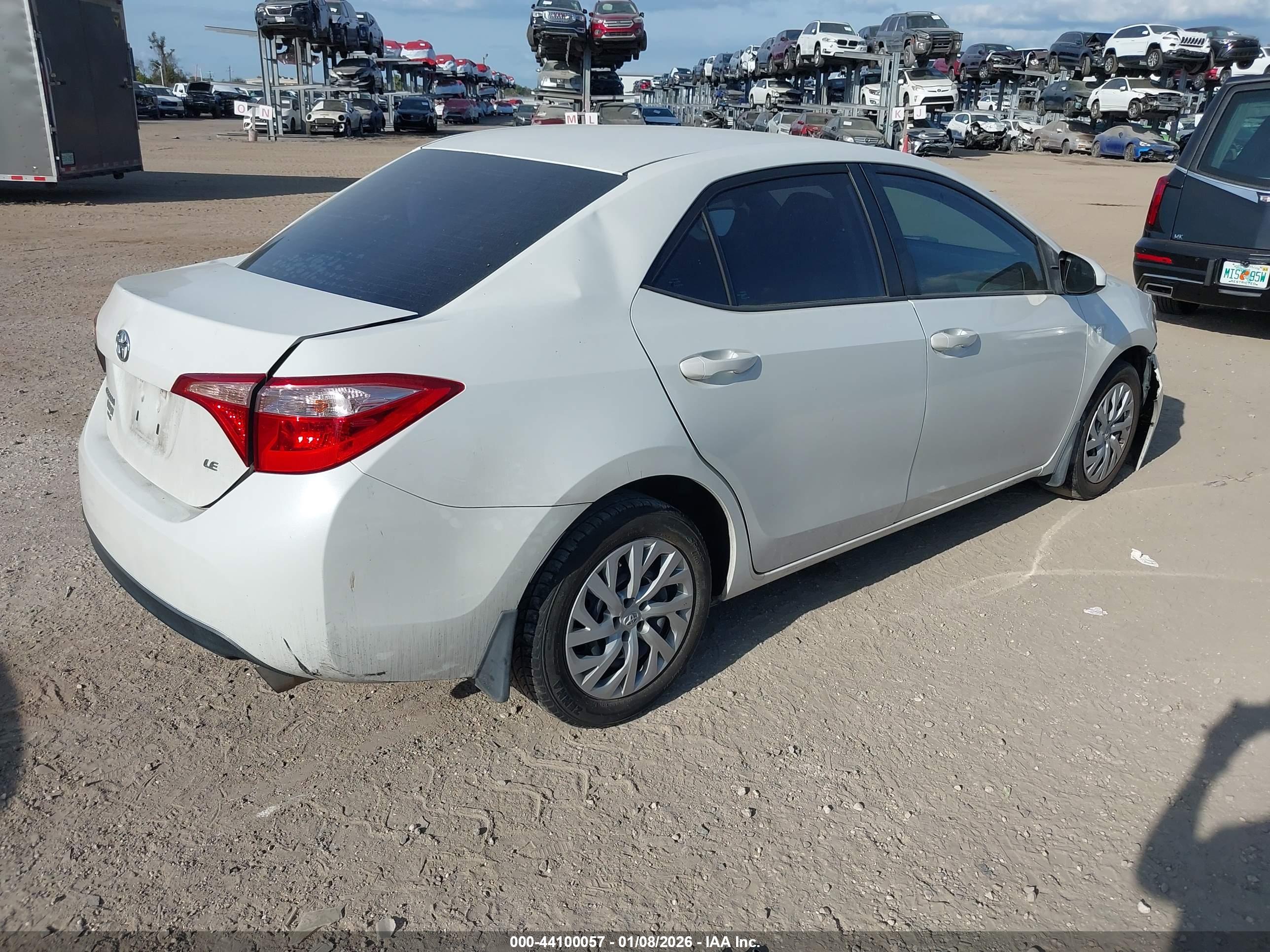 TOYOTA COROLLA image 4