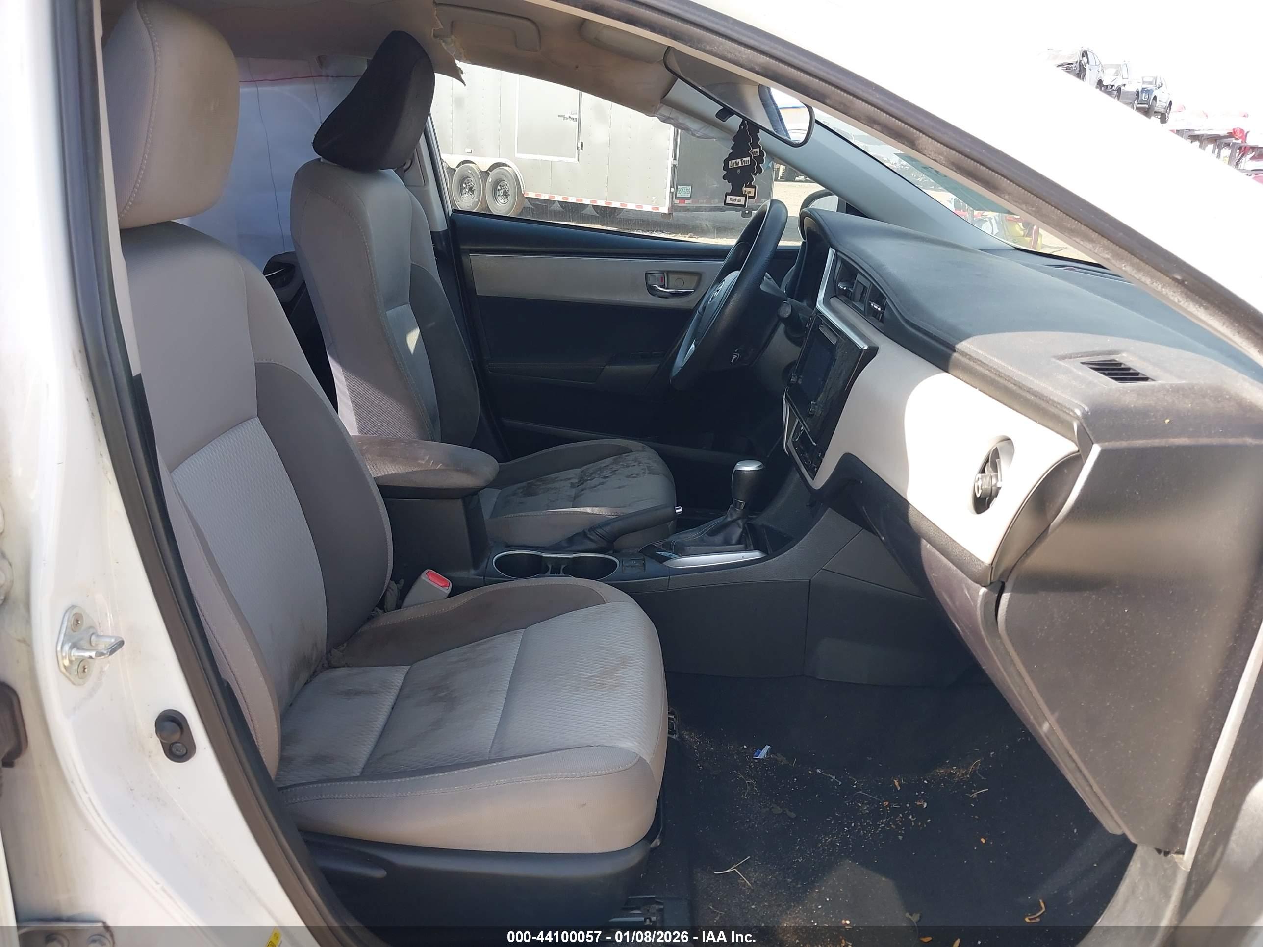 TOYOTA COROLLA image 5